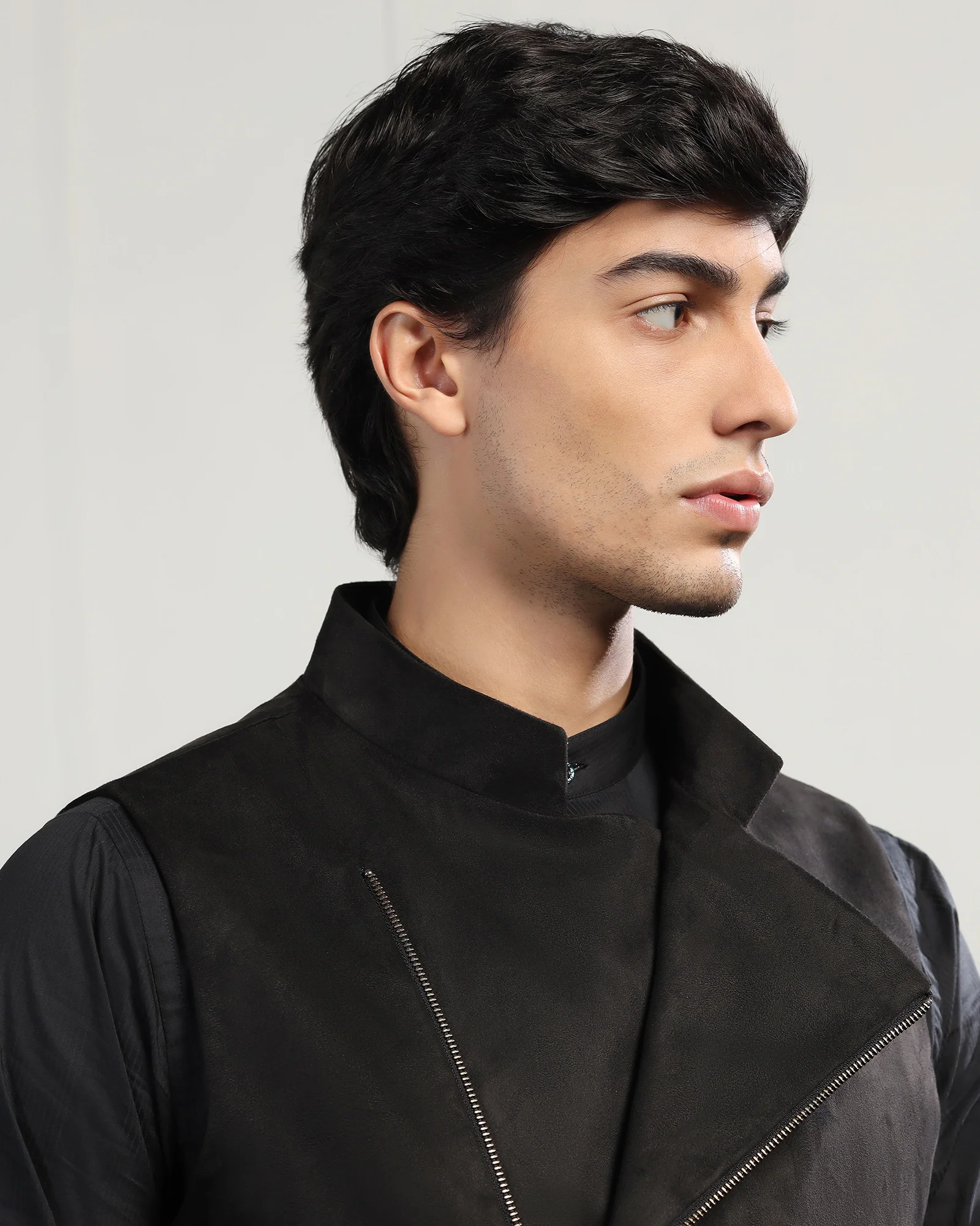 Bandhgala Formal Black Solid Waistcoat - Panther - Image 4