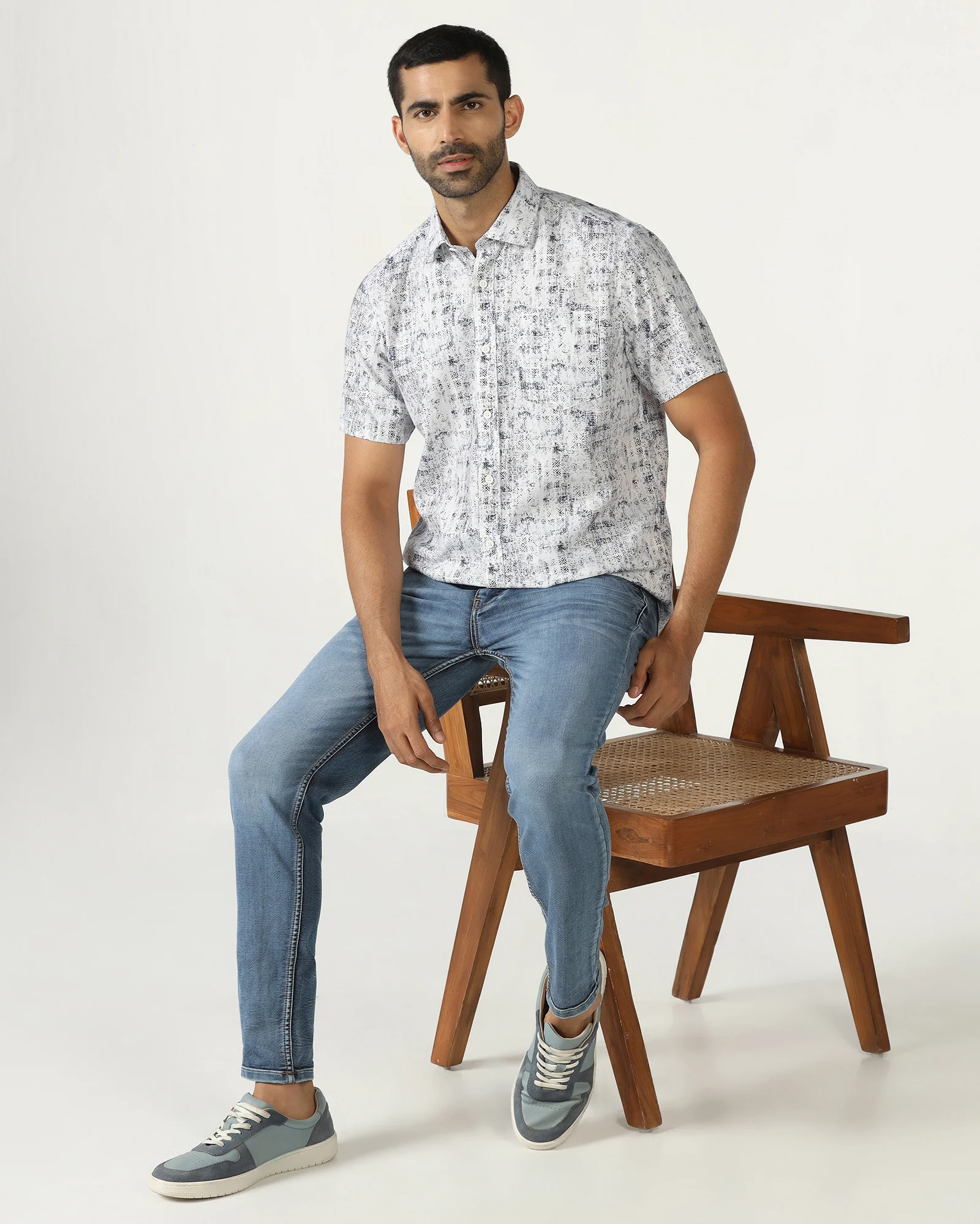 Beetle Half Sleeve Printed Shirt - Howie - Image 7