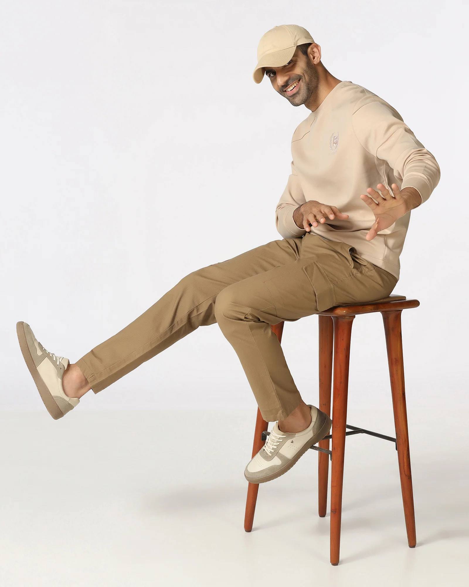 Beige Crew Neck Solid Sweatshirt - Dapper - Image 6