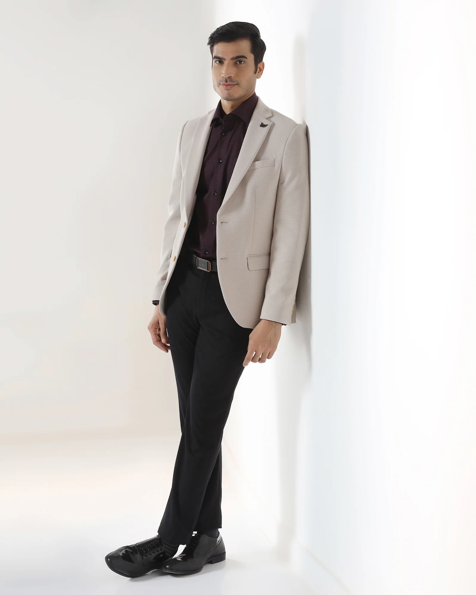 Beige Textured Blazer - Revlon - Image 7