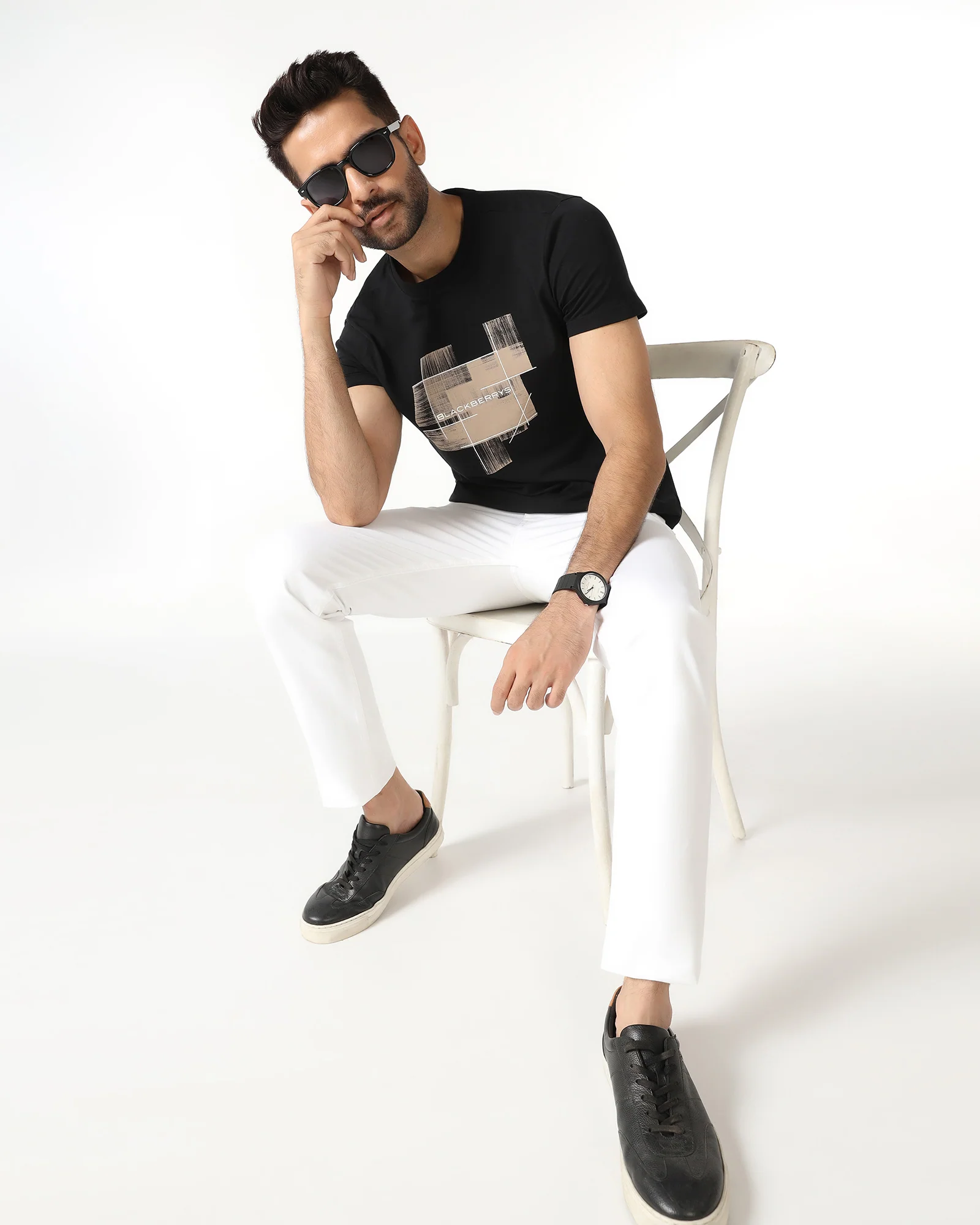 Black Crew Neck Solid T-Shirt - Rust - Image 7