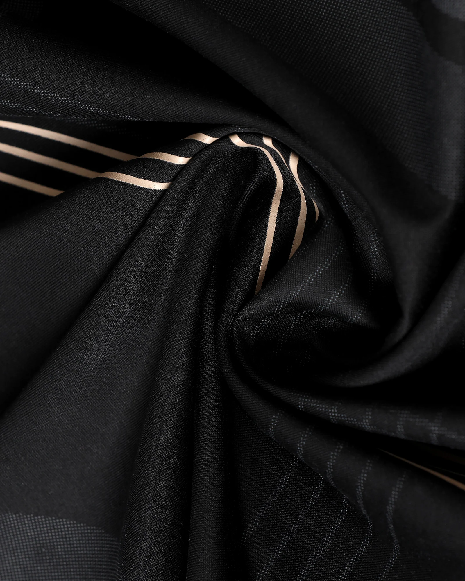 Black Printed Polo - Kenny - Image 6