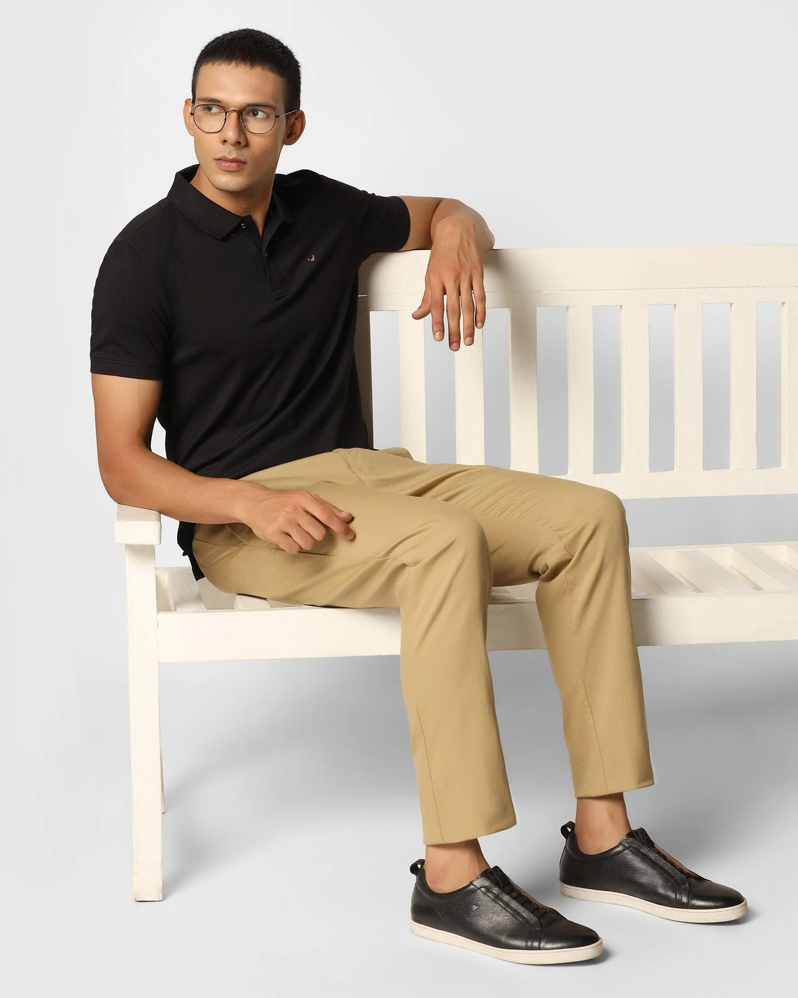 Black Must Haves Solid Polo - Yukii - Image 6