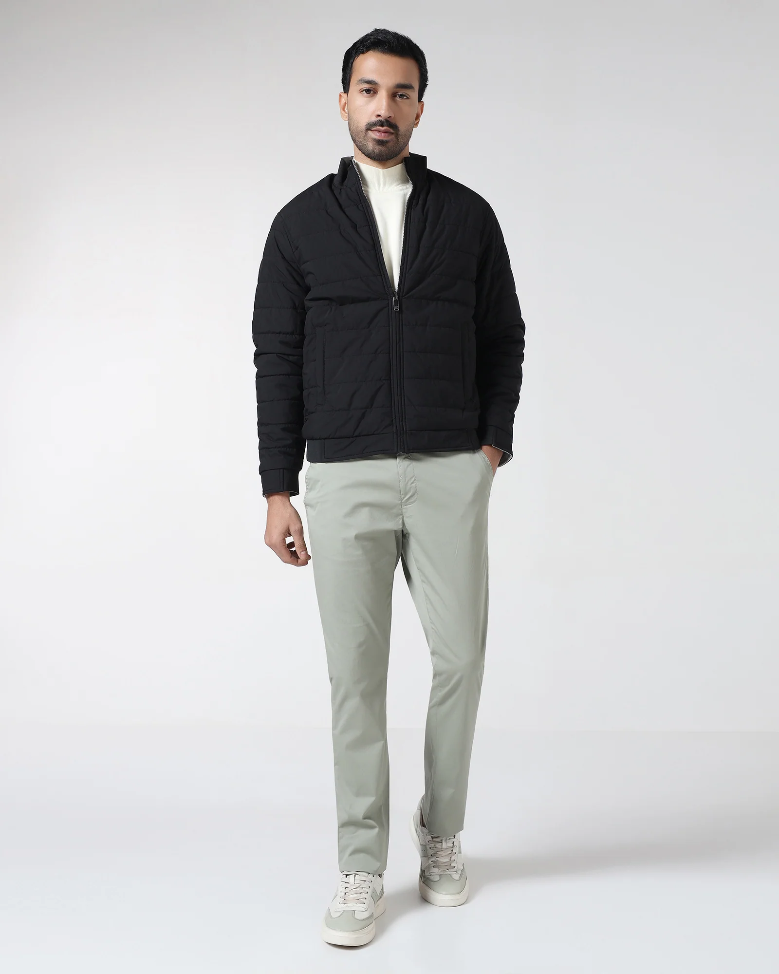 Black Reversible Solid Zipper Jacket - Fietro - Image 3