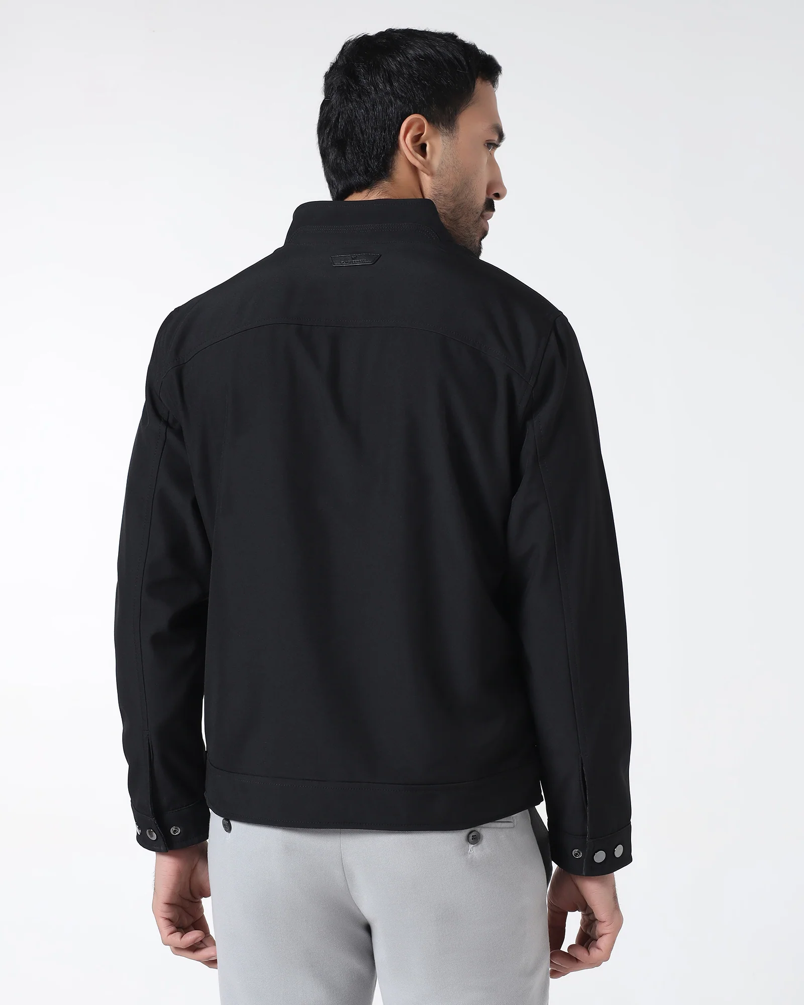 Black Reversible Solid Zipper Jacket - Yulin - Image 2