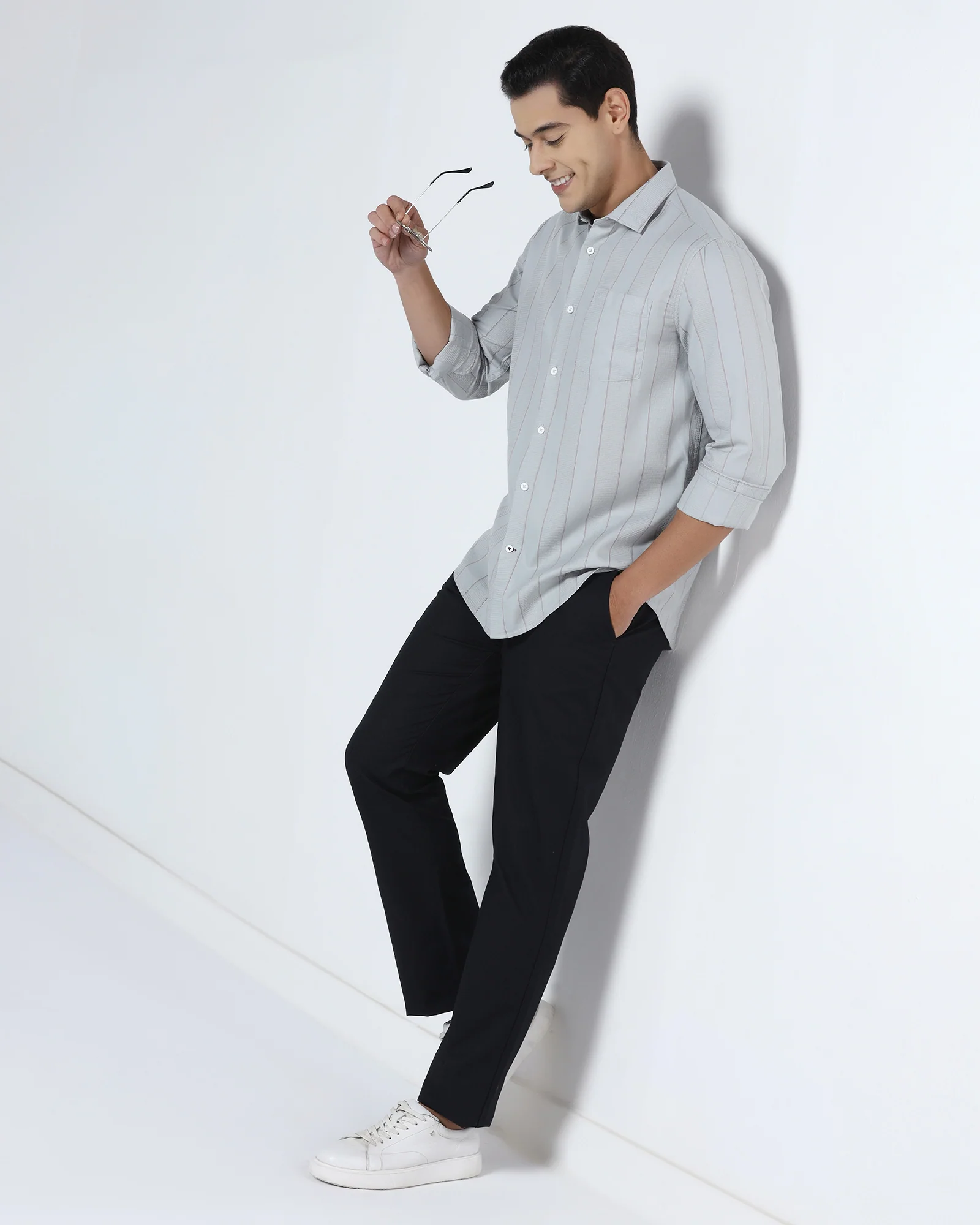 Black Textured Khaki - Oak - Image 8
