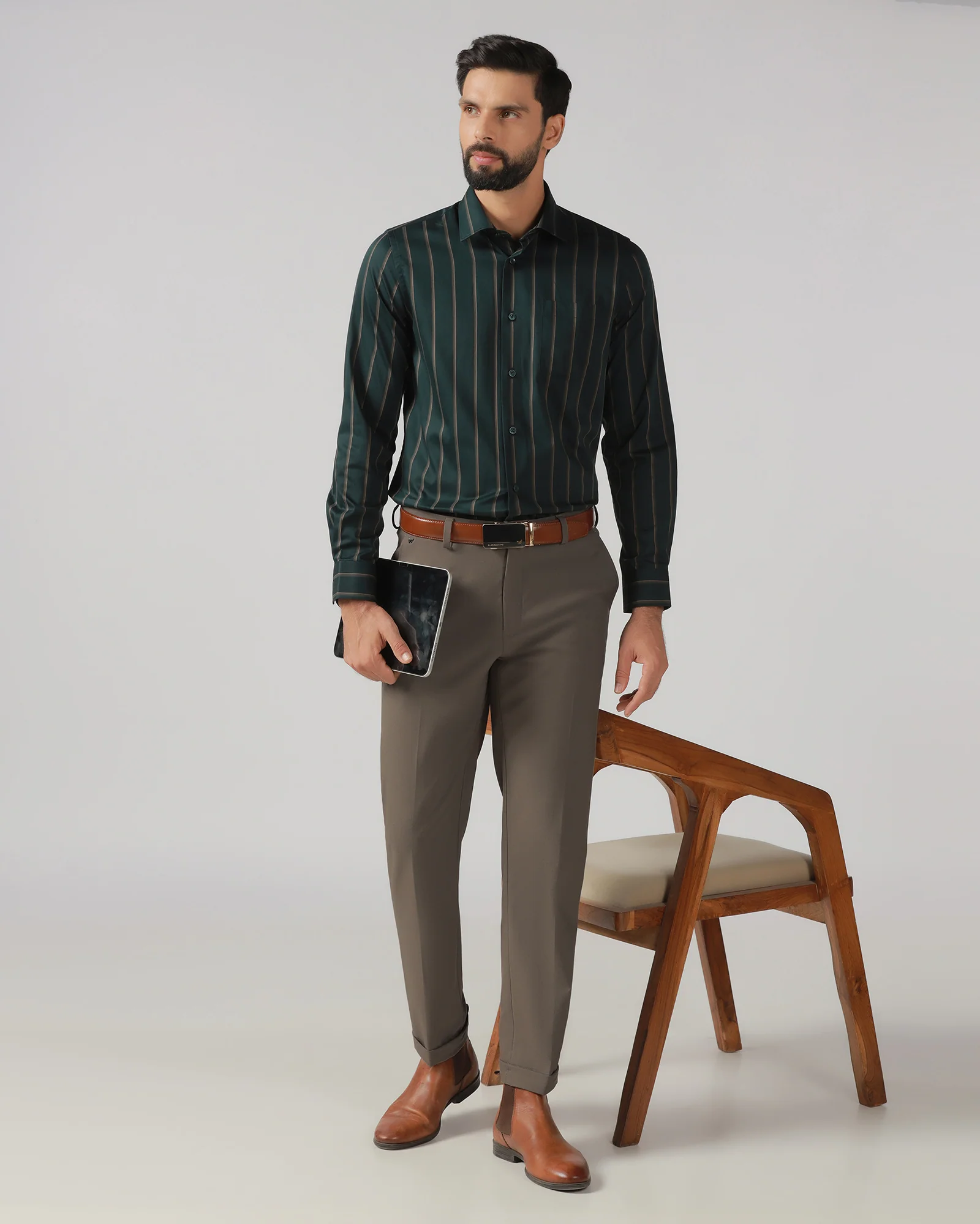 Brown Relaxed Fit Solid Trouser - Tanqueray - Image 5