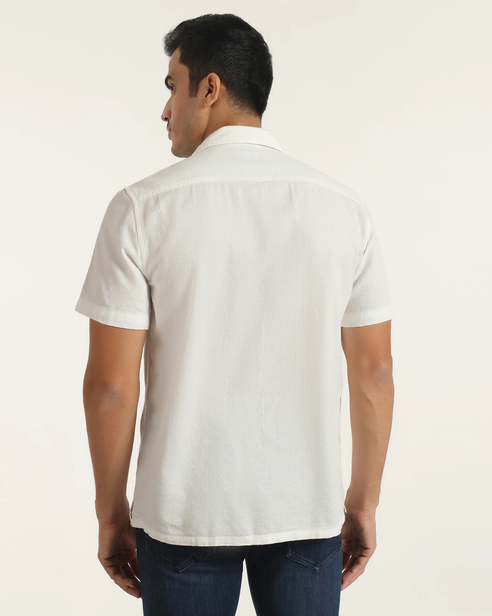 Casual Half Sleeve White Textured Shirt - Elister - Image 2