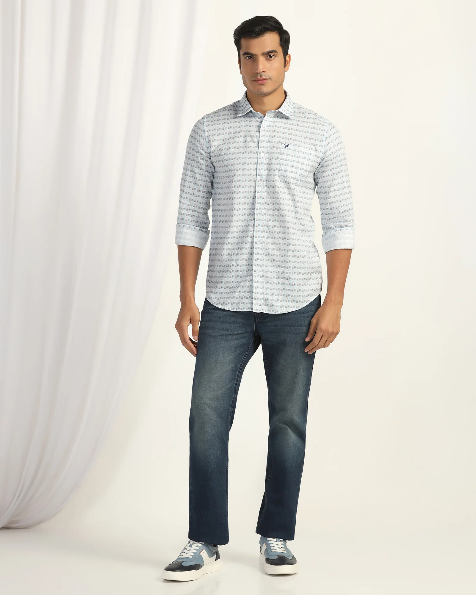Casual White Printed Shirt - Felip - Image 3