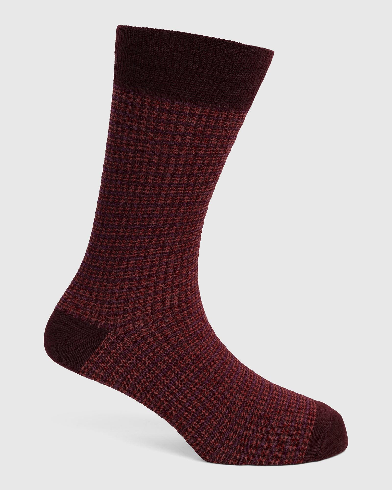 Cotton Maroon Knitted Socks - Tauro - Image 2