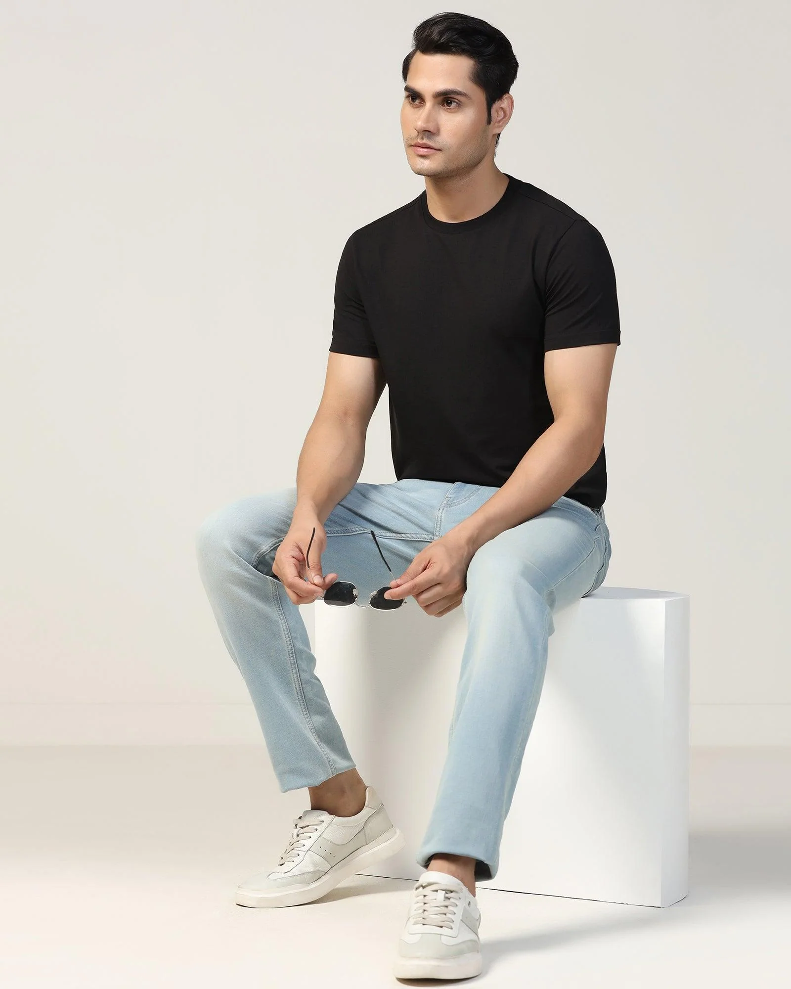 Crew Neck Black Solid T-Shirt - Noah - Image 7