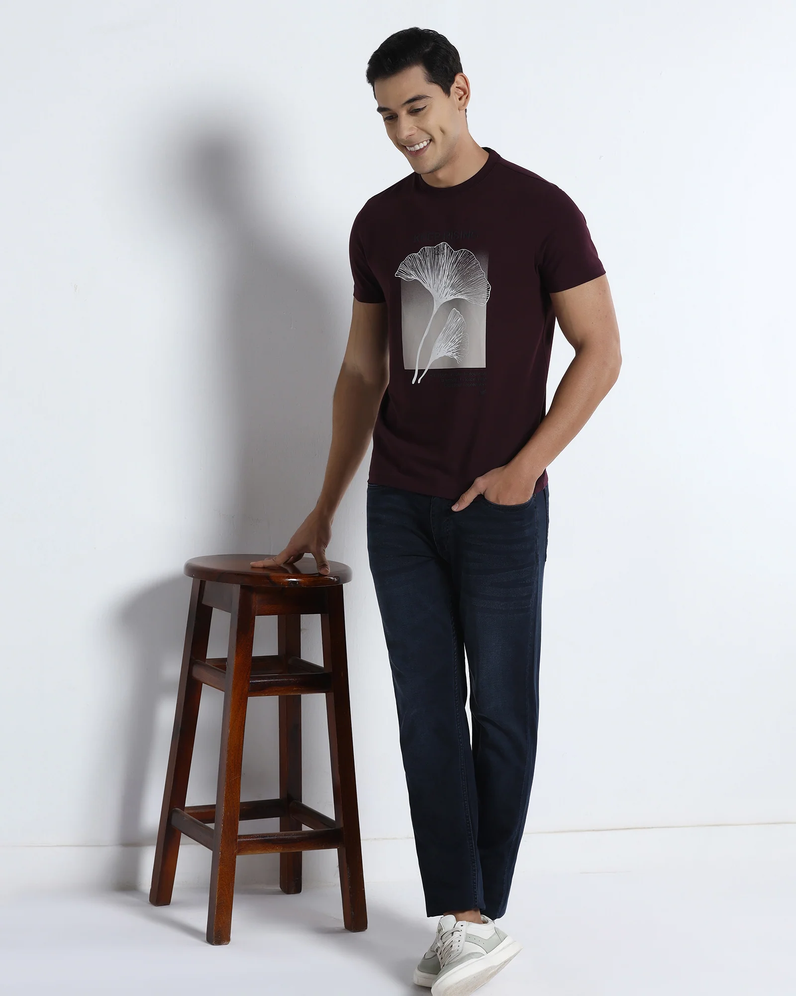 Fig Crew Neck Printed T-Shirt - James - Image 7
