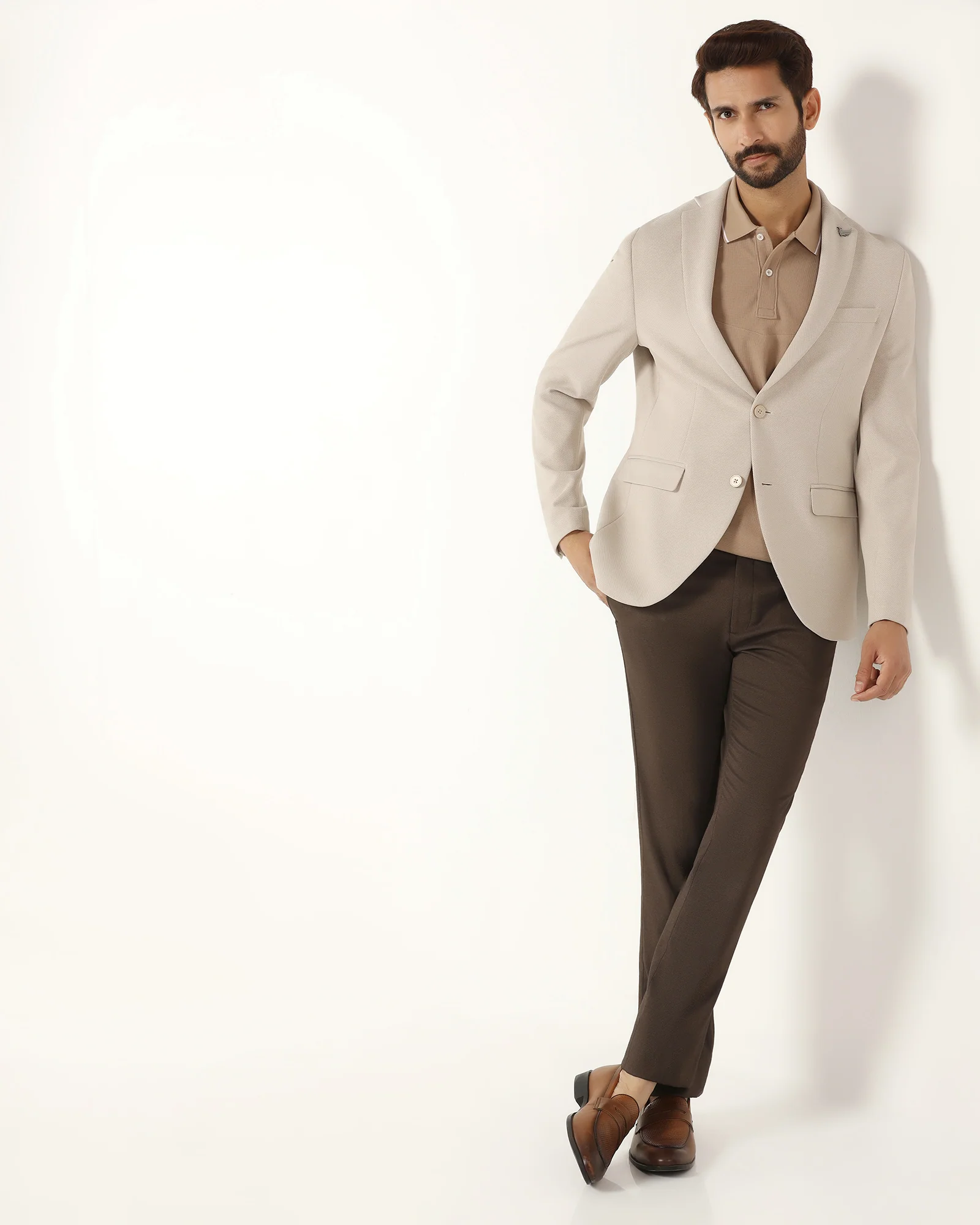 Formal Beige Textured Blazer - Revlon - Image 7