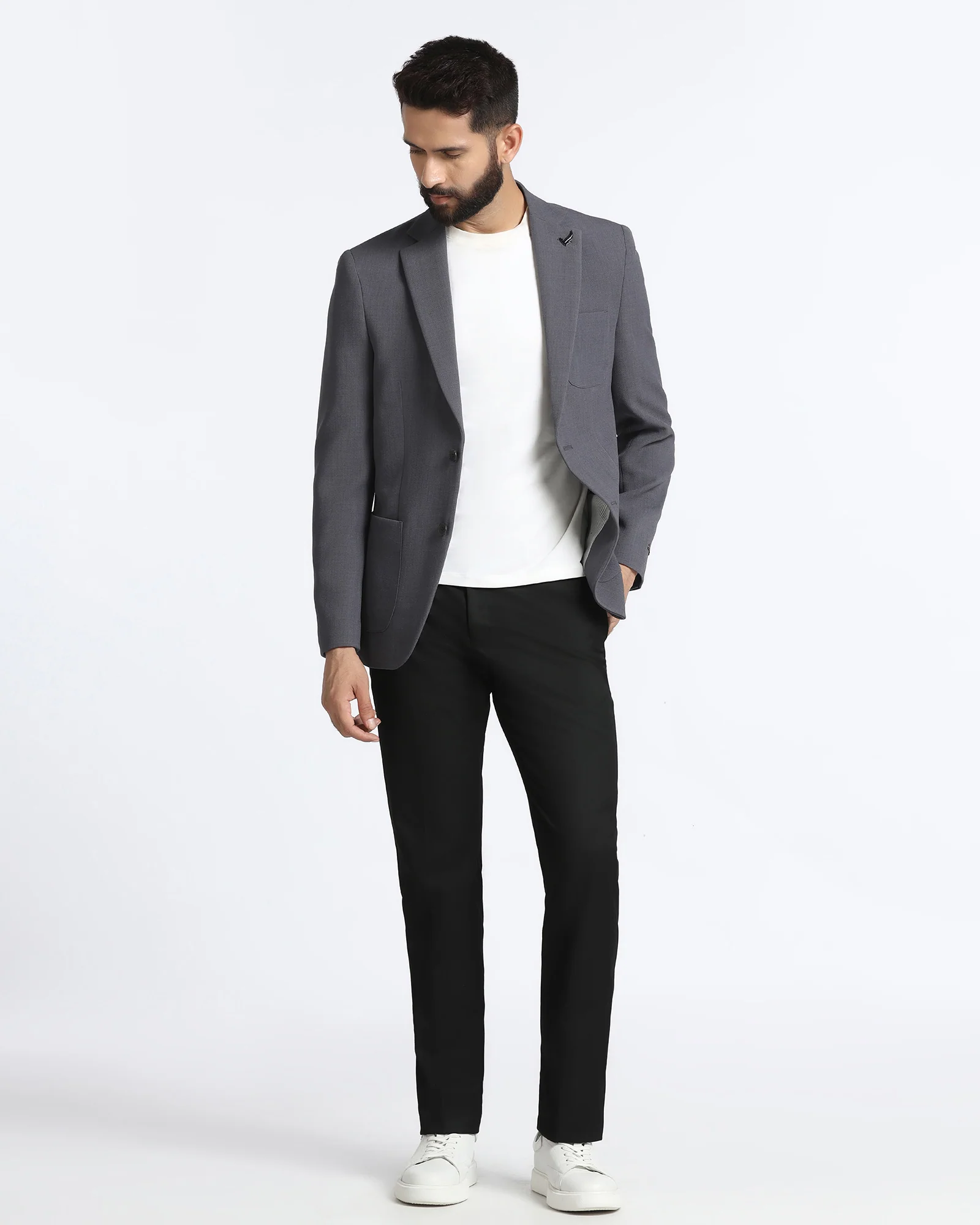 Grey Solid Blazer - Modelo - Image 5