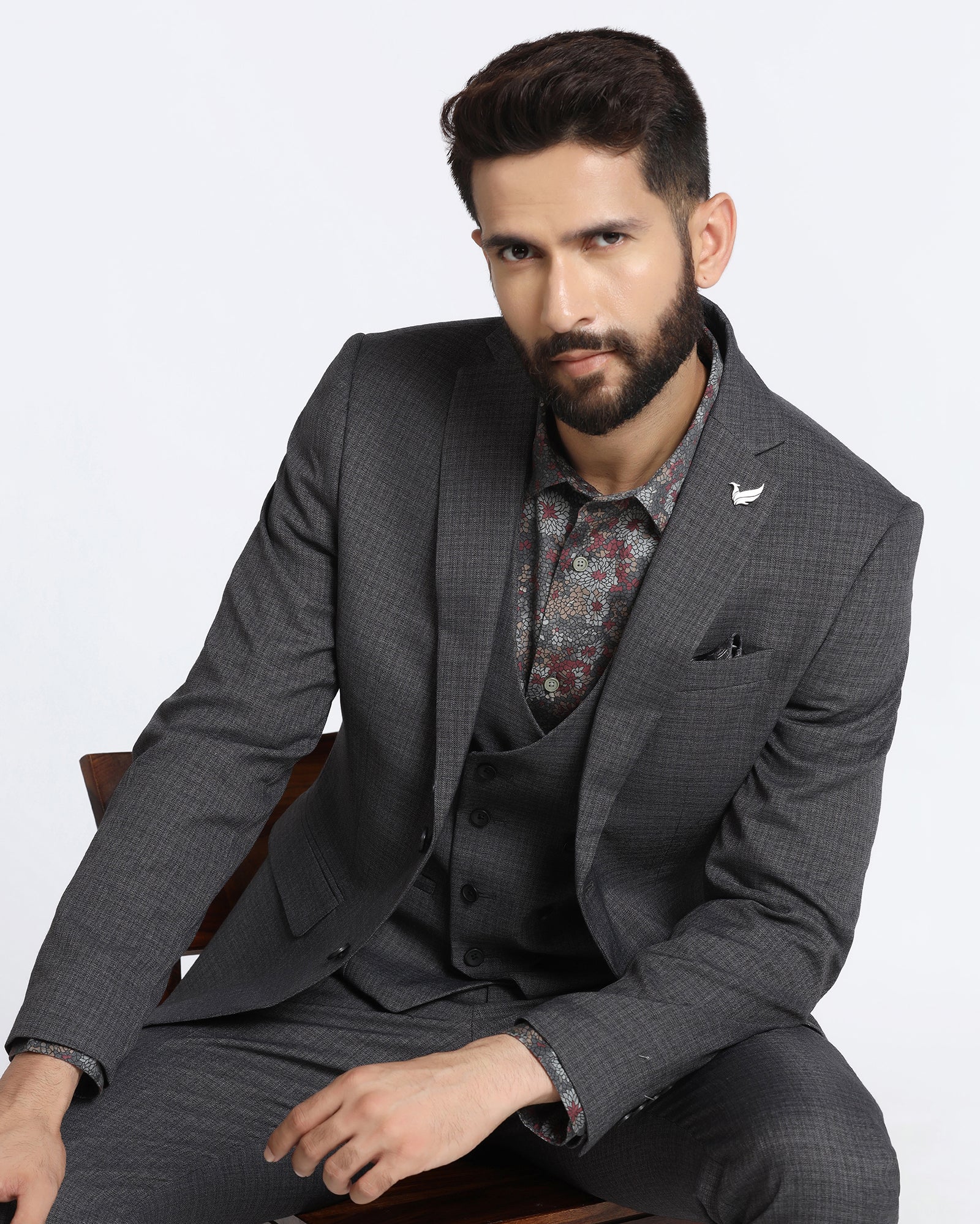 Grey Three Piece Textured Suit - Zyme - Image 7