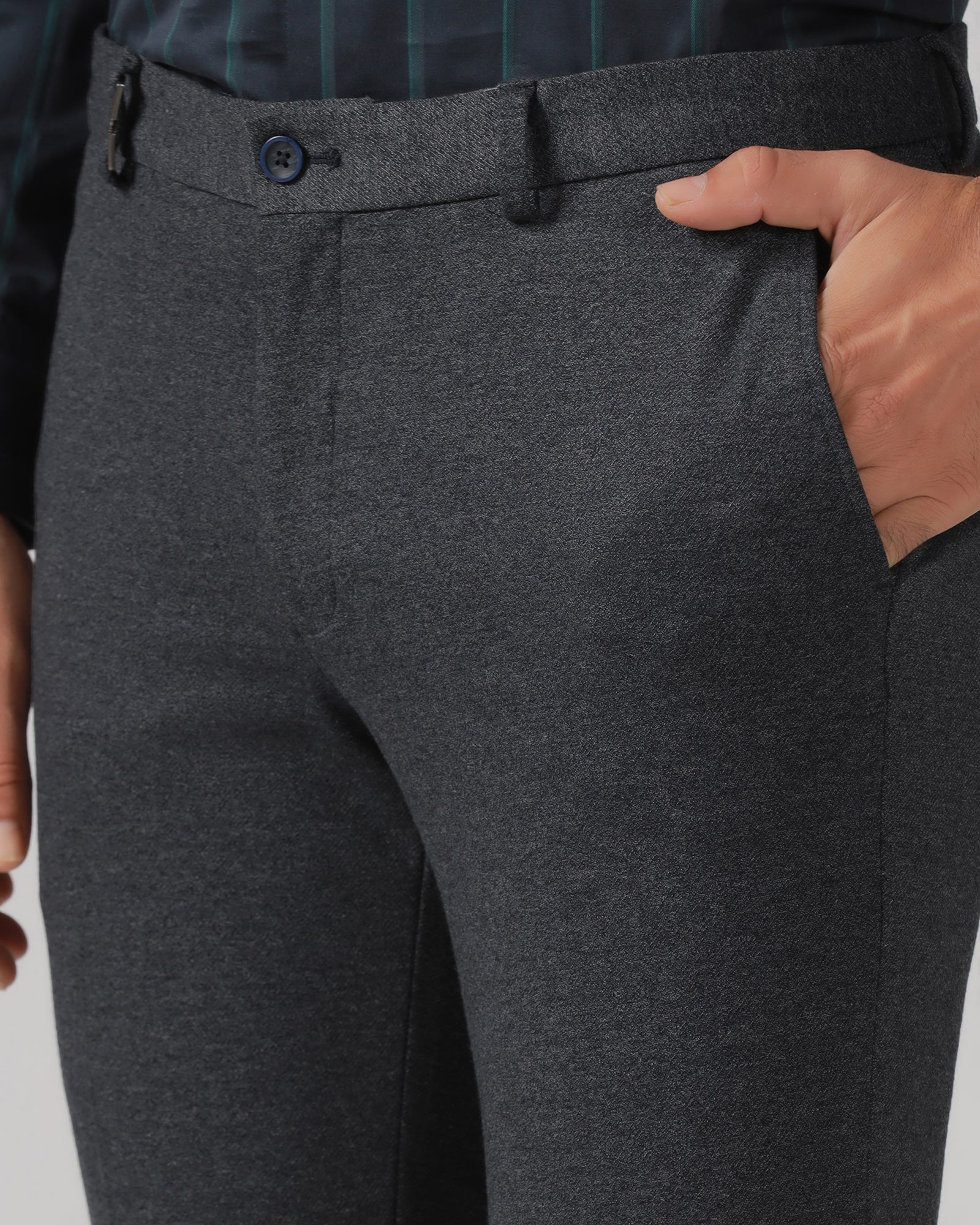 Indigo Solid Trouser - Chardonnay - Image 4