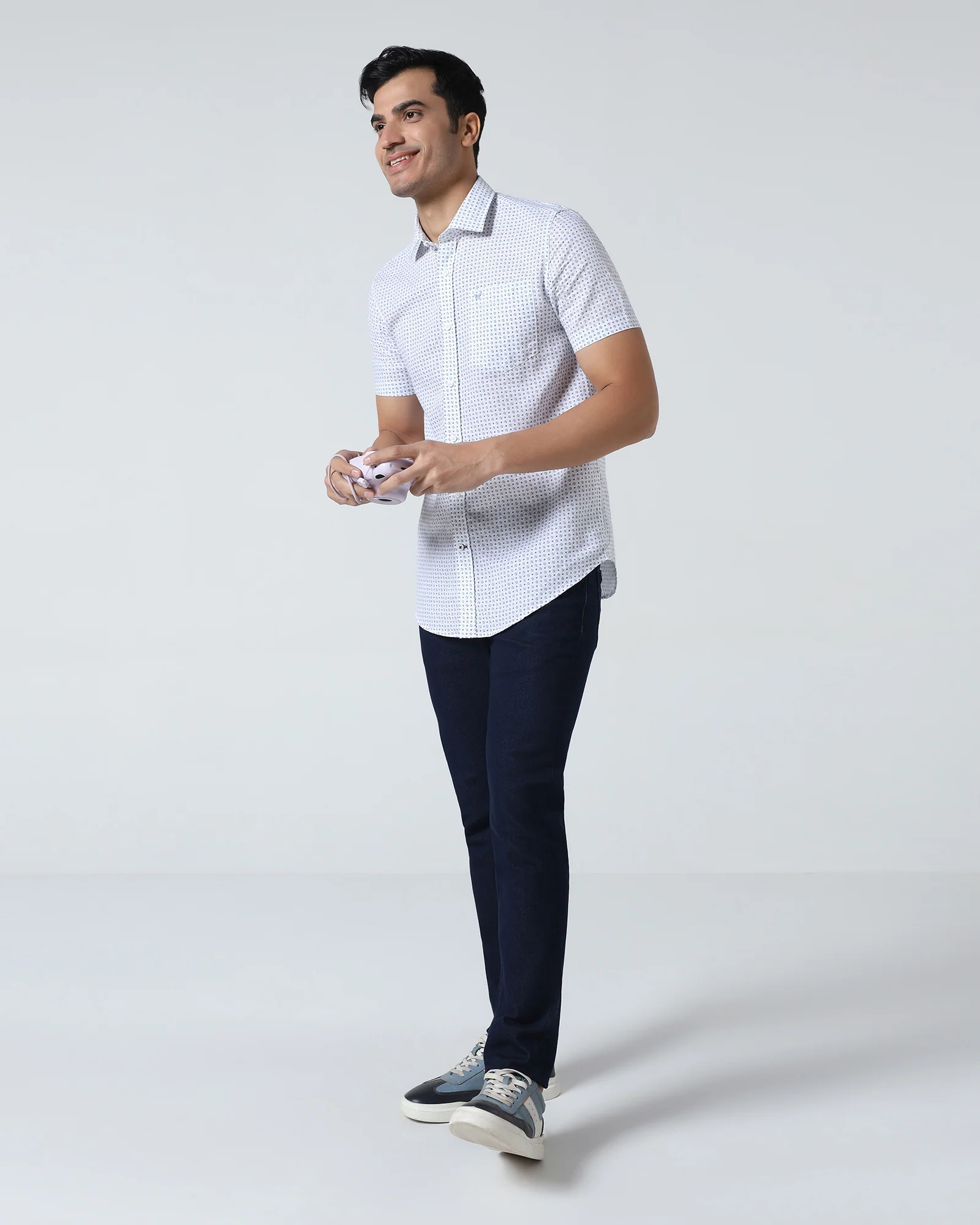 Indigo Super Clean Slim Fit Jeans - Roger - Image 5