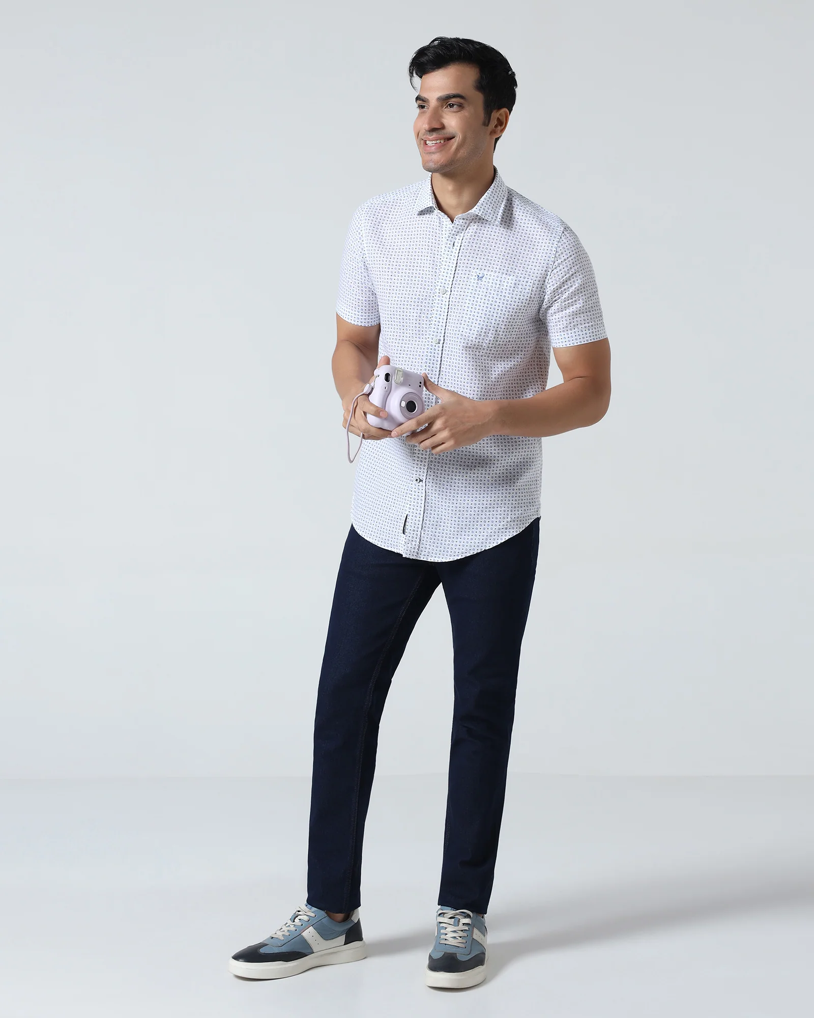 Indigo Super Clean Slim Fit Jeans - Roger - Image 6