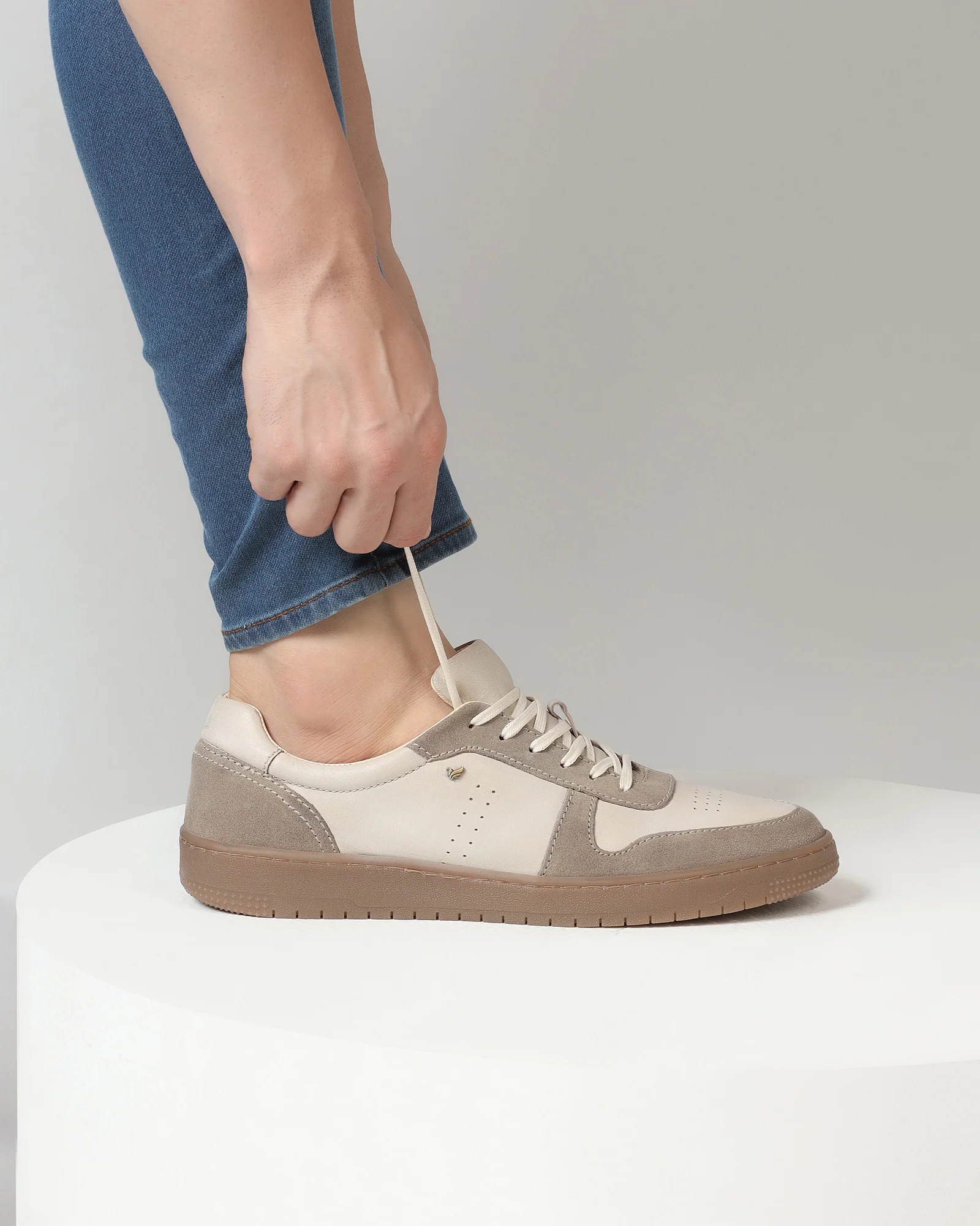 Leather Brown Solid Sneakers - Venice - Image 9