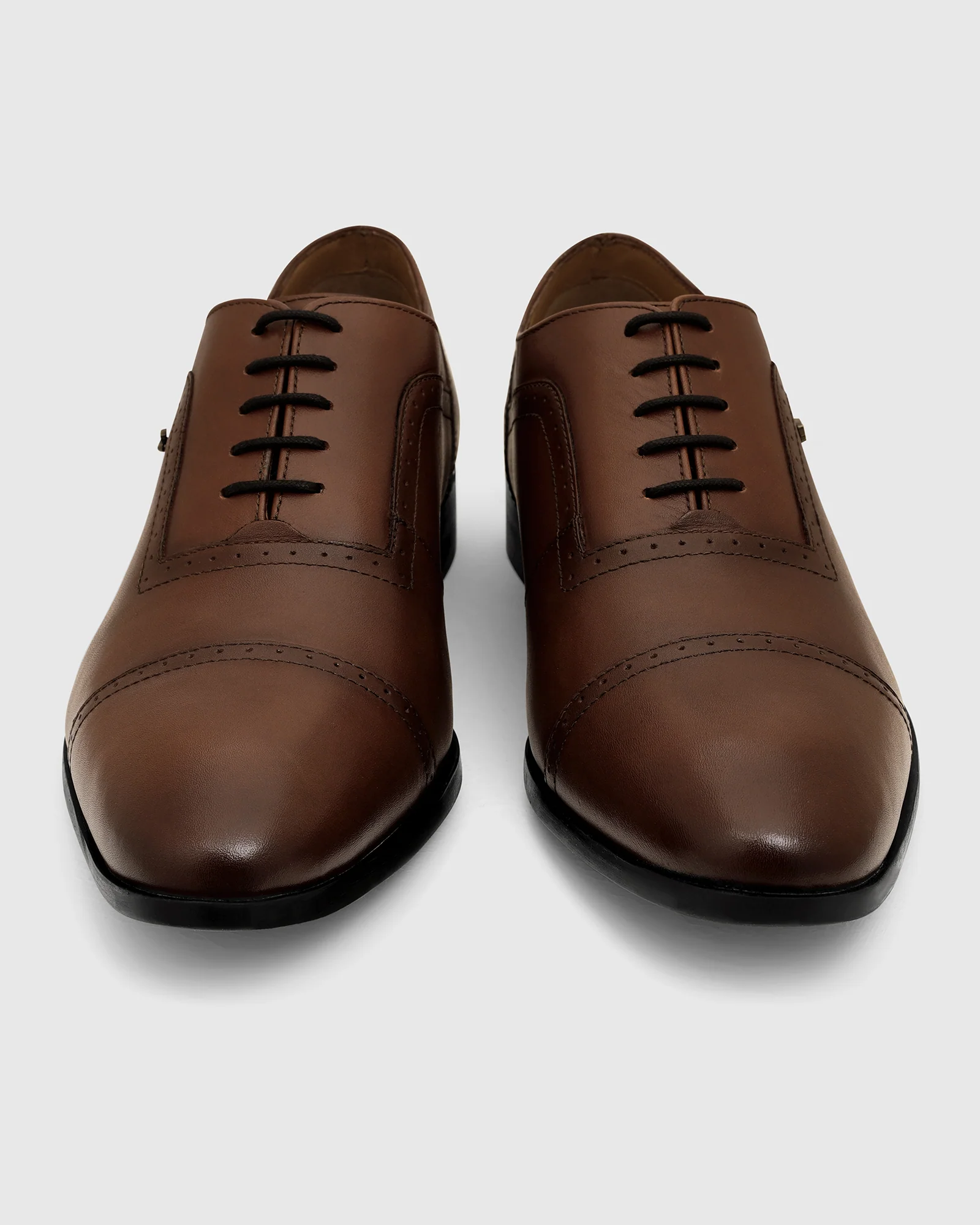 Leather Tan Solid Oxford Shoes - Venus - Image 7