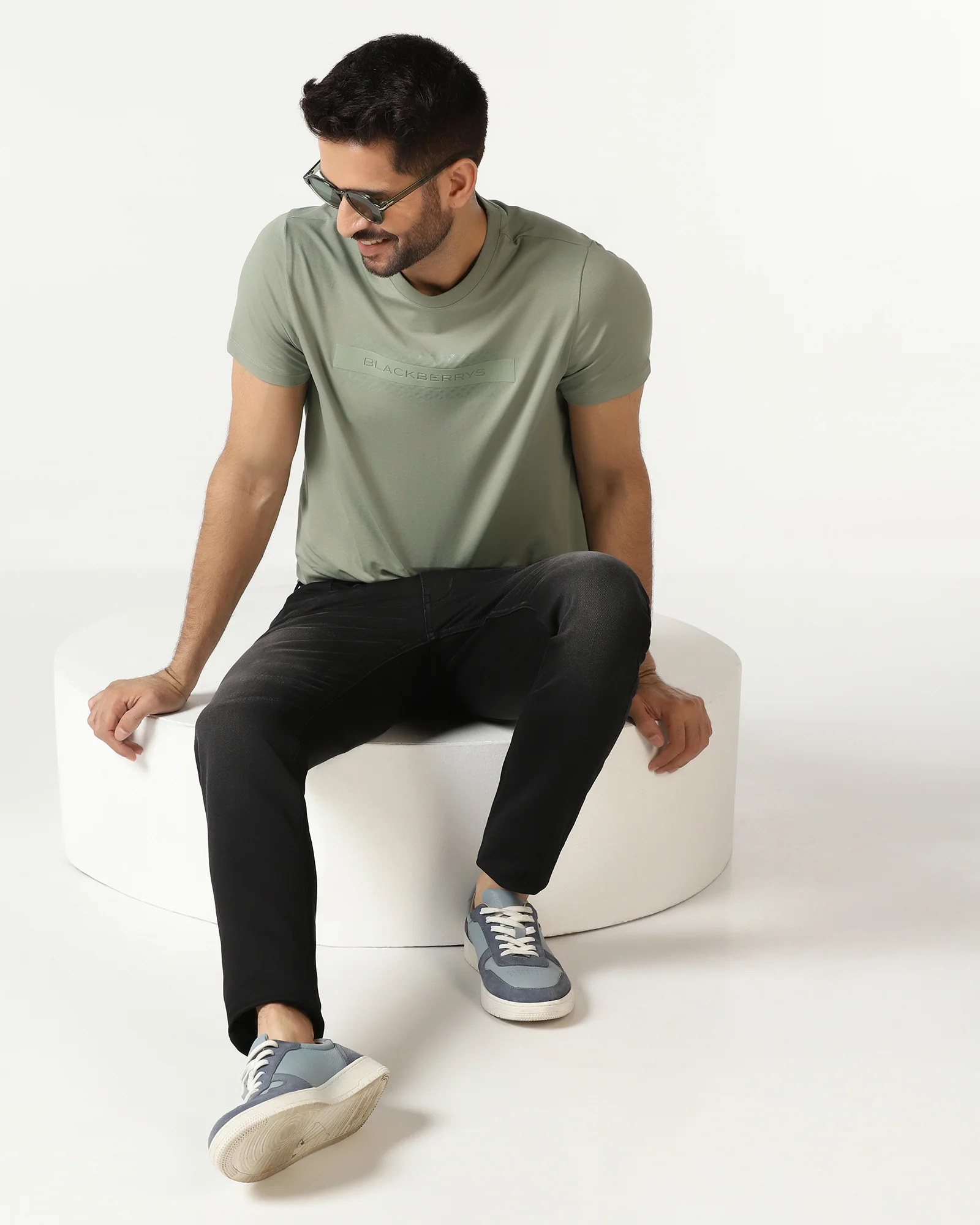 Light Green Crew Neck Solid T-Shirt - Zoro - Image 8