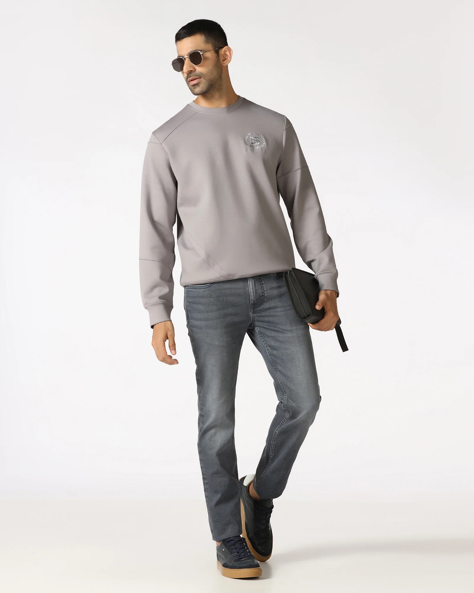 Light Grey Crew Neck Solid Sweatshirt - Dapper - Image 6