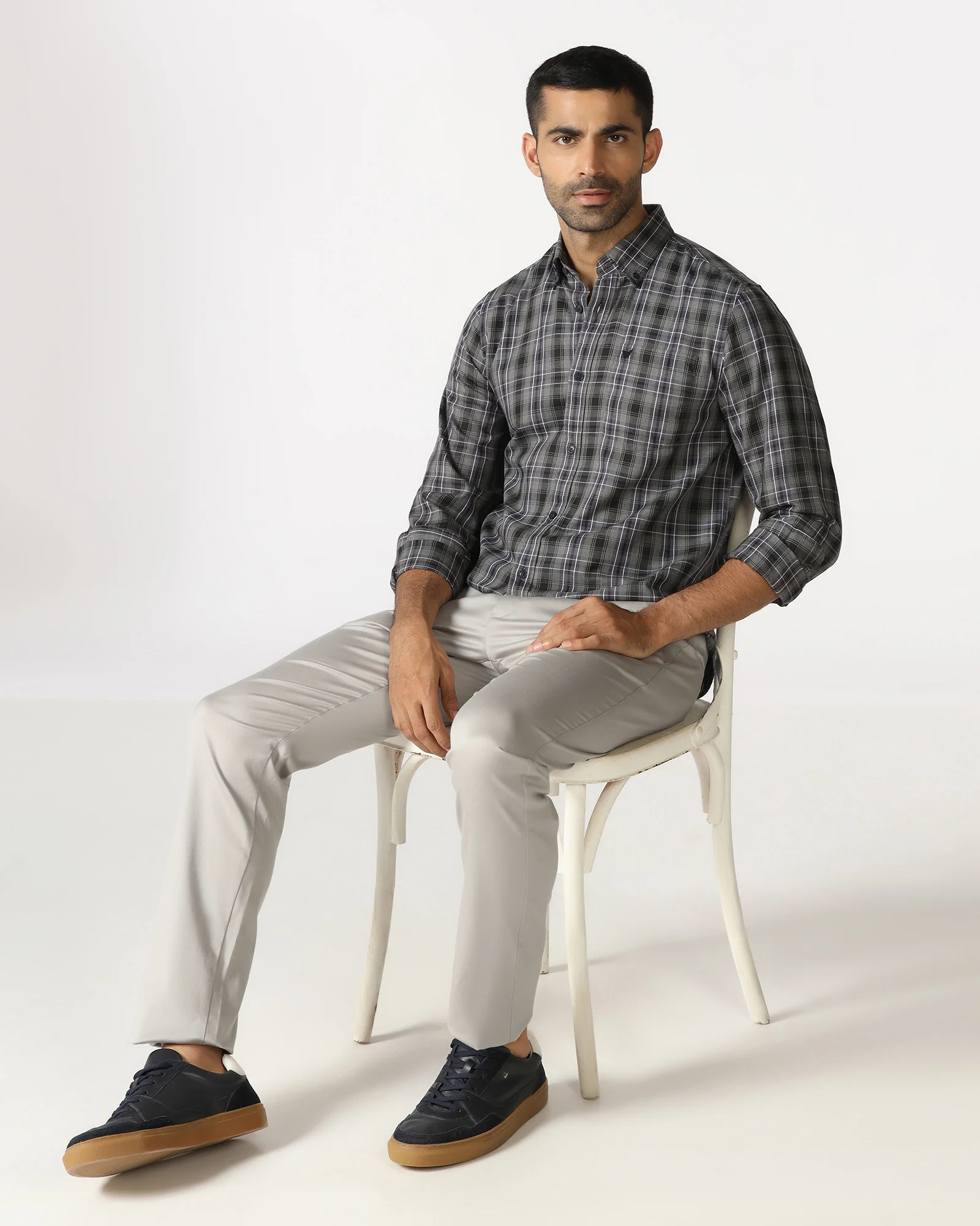 Light Grey Solid Khakis - Thale - Image 5