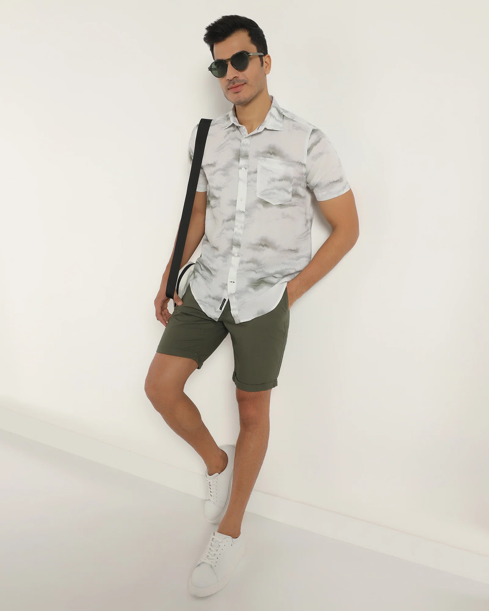 Linen Casual Olive Solid Shorts - Kat - Image 7