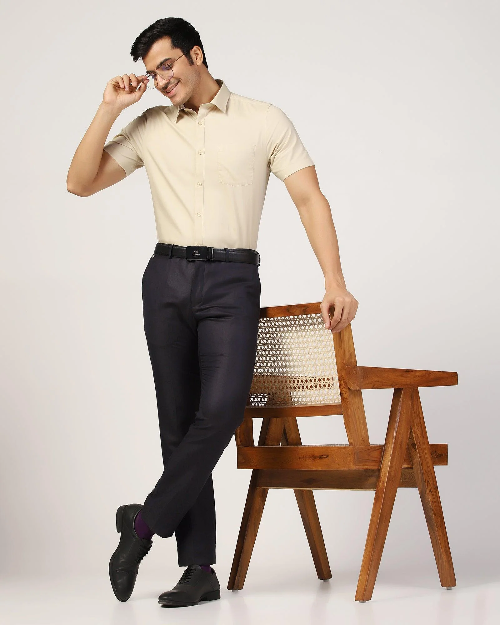 Luxe Linen Slim Comfort B-95 Formal Navy Solid Trouser - Platina - Image 6