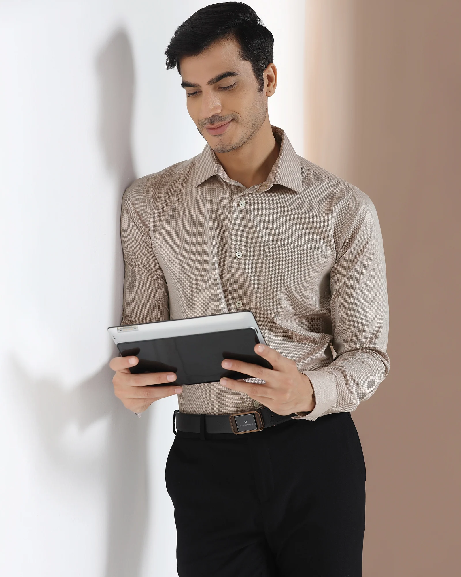 Luxe Formal Ochre Textured Shirt - Thyme - Image 5