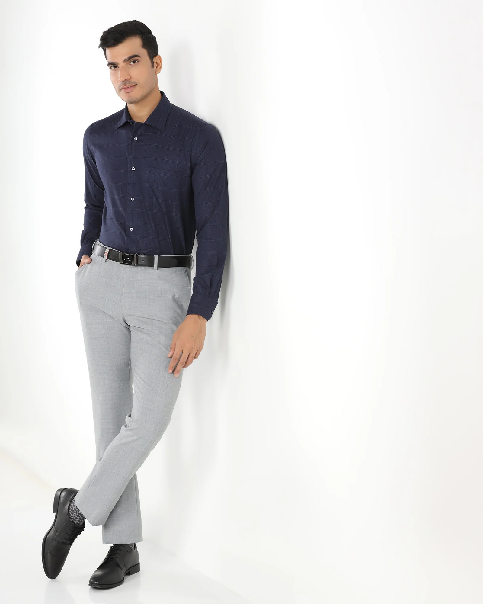 Luxe Slim Comfort B-95 Formal Light Grey Check Trouser - Amouage - Image 7