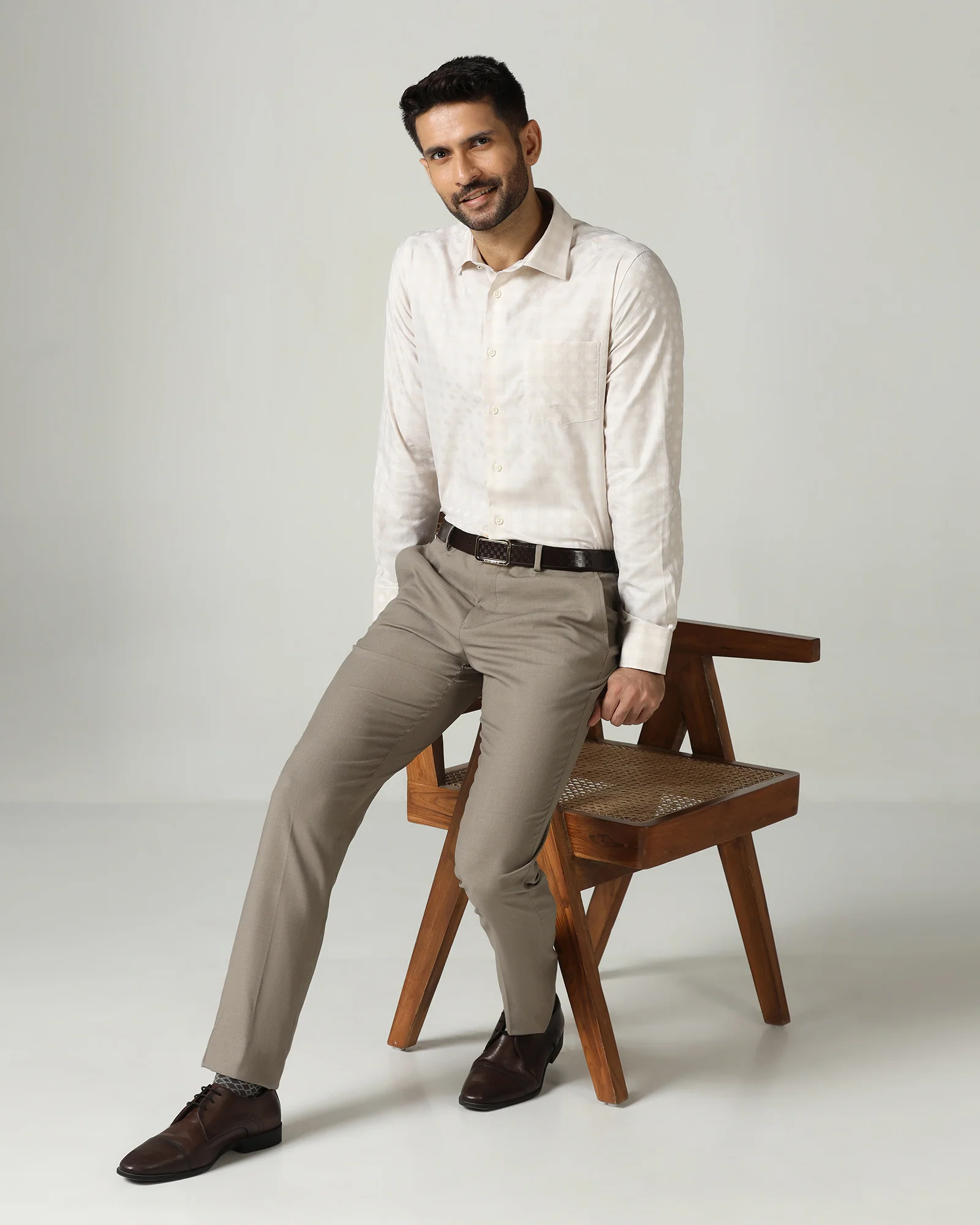 Mouse Solid Trouser - Parma - Image 5