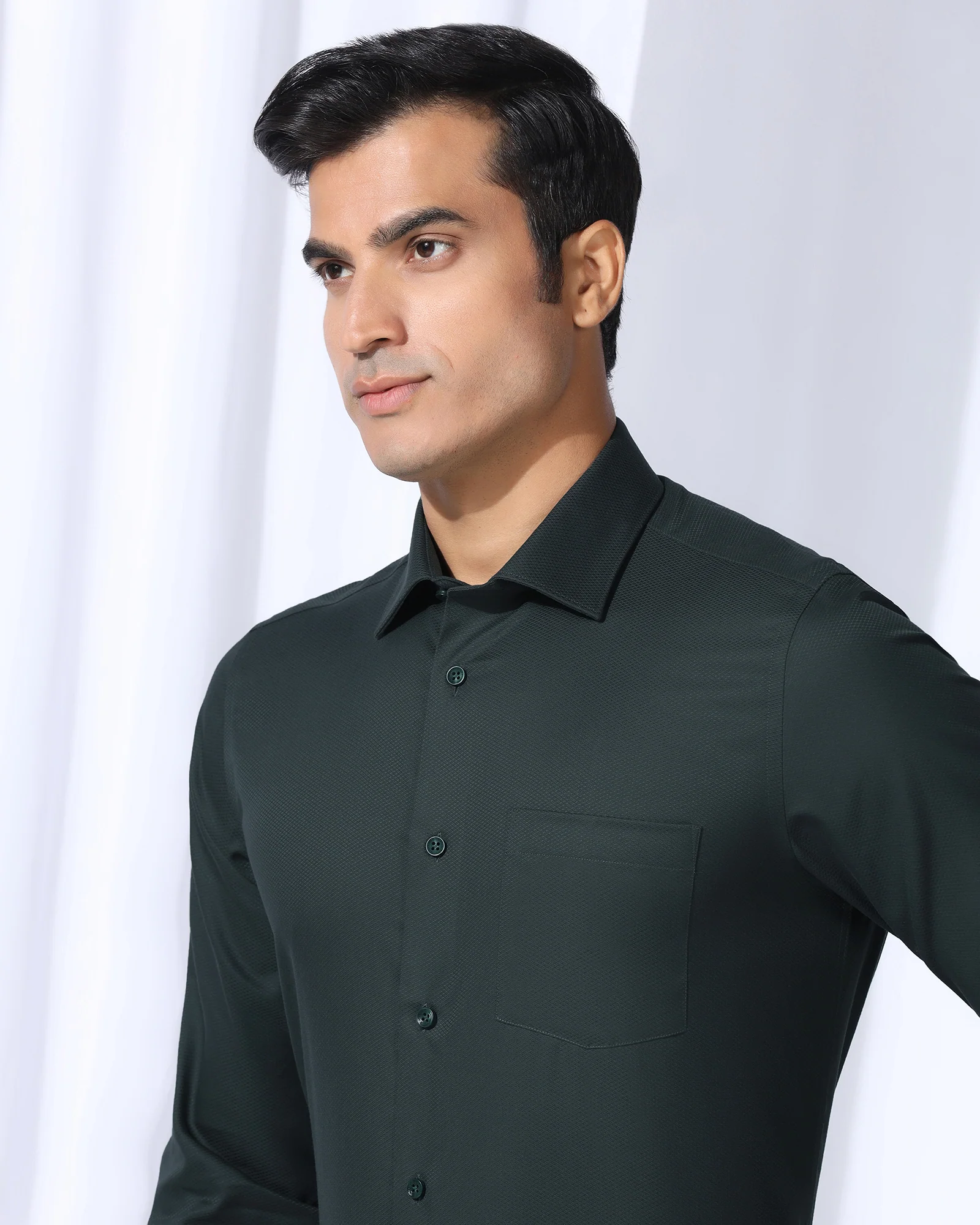 Non Iron Formal Dark Green Solid Shirt - P31 - Image 8
