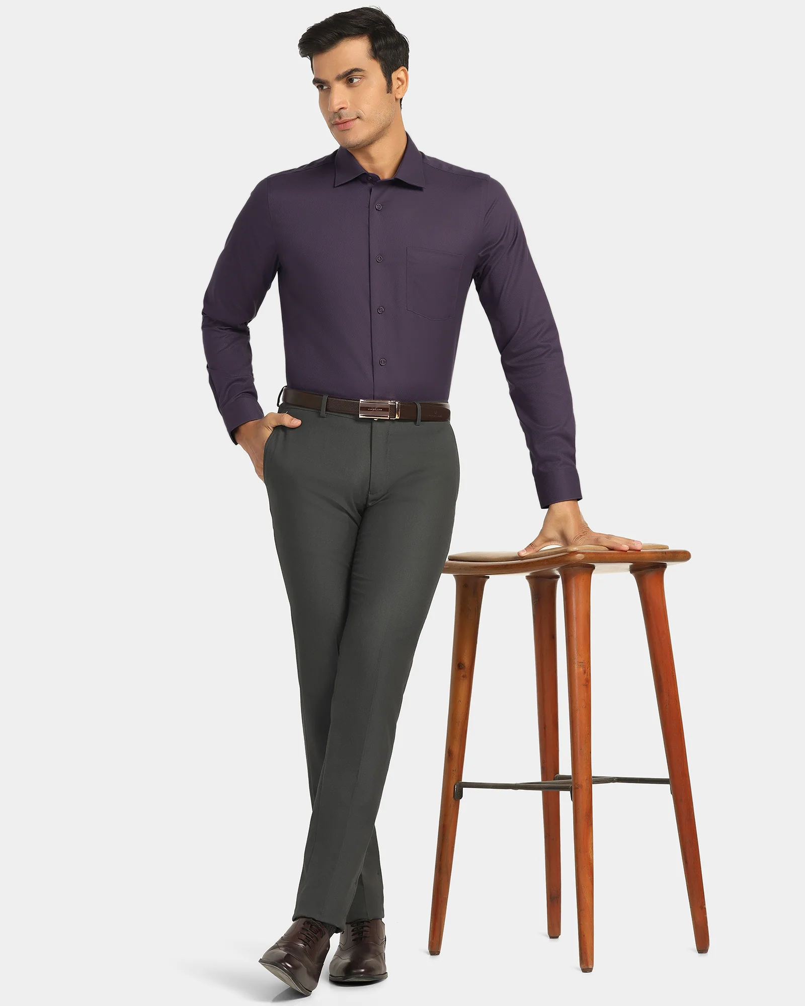 Non Iron Formal Purple Solid Shirt - P31 - Image 7