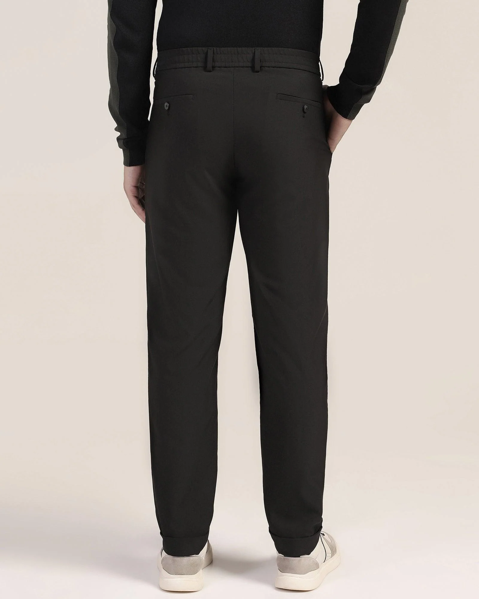 Sneaker Fit Black Solid Pant - Black - Image 2