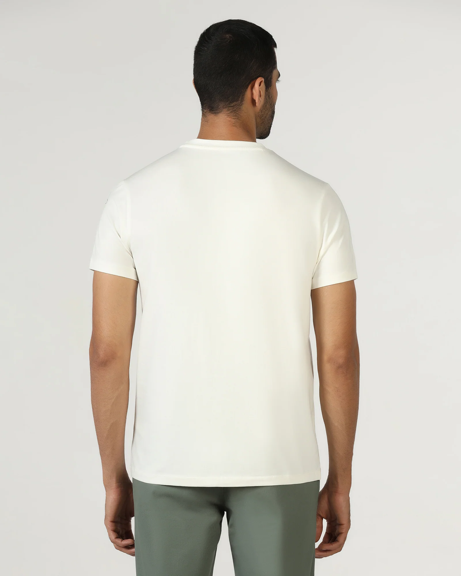 Off White Crew Neck Solid T-Shirt - Roxx - Image 2