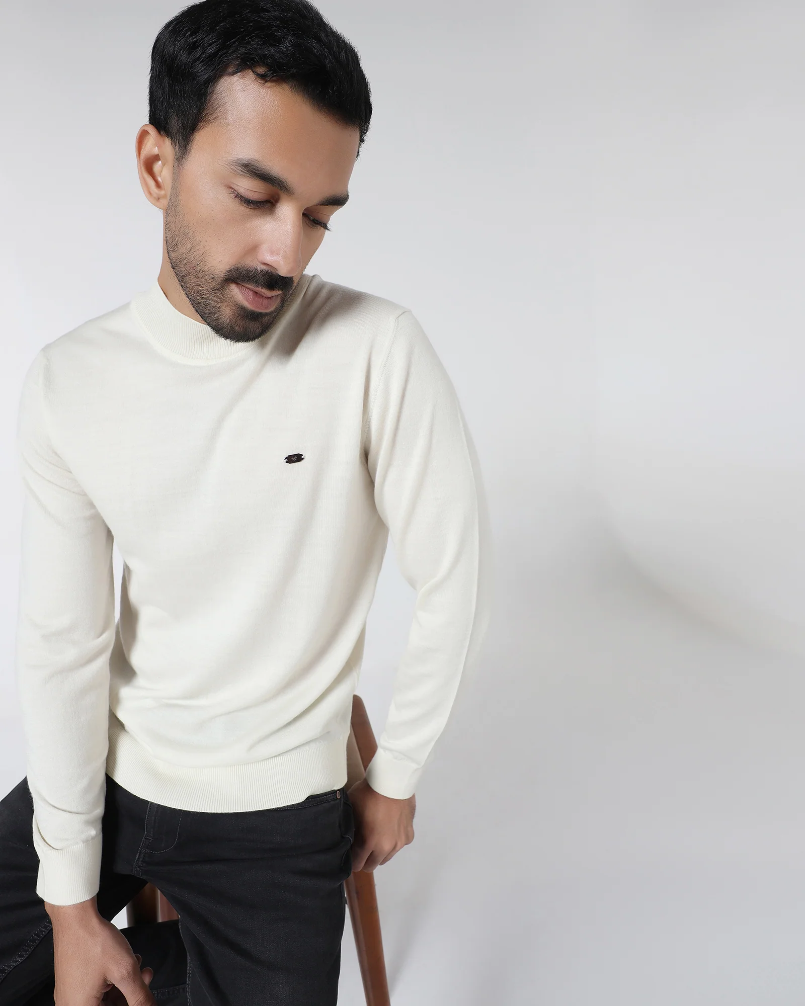 Off White Solid Sweater - Jester - Image 5