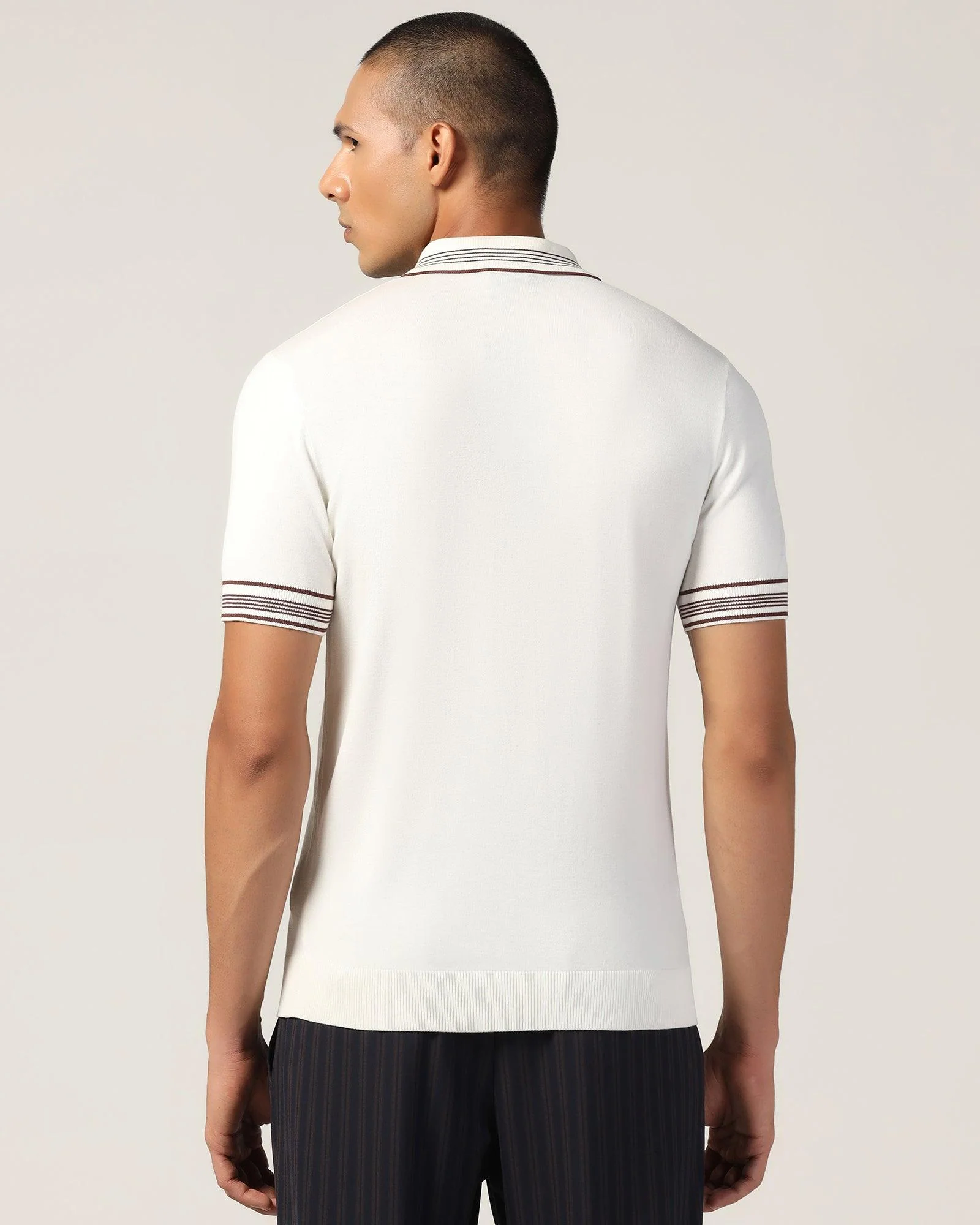 Polo Off White Solid T-Shirt - Remi - Image 10