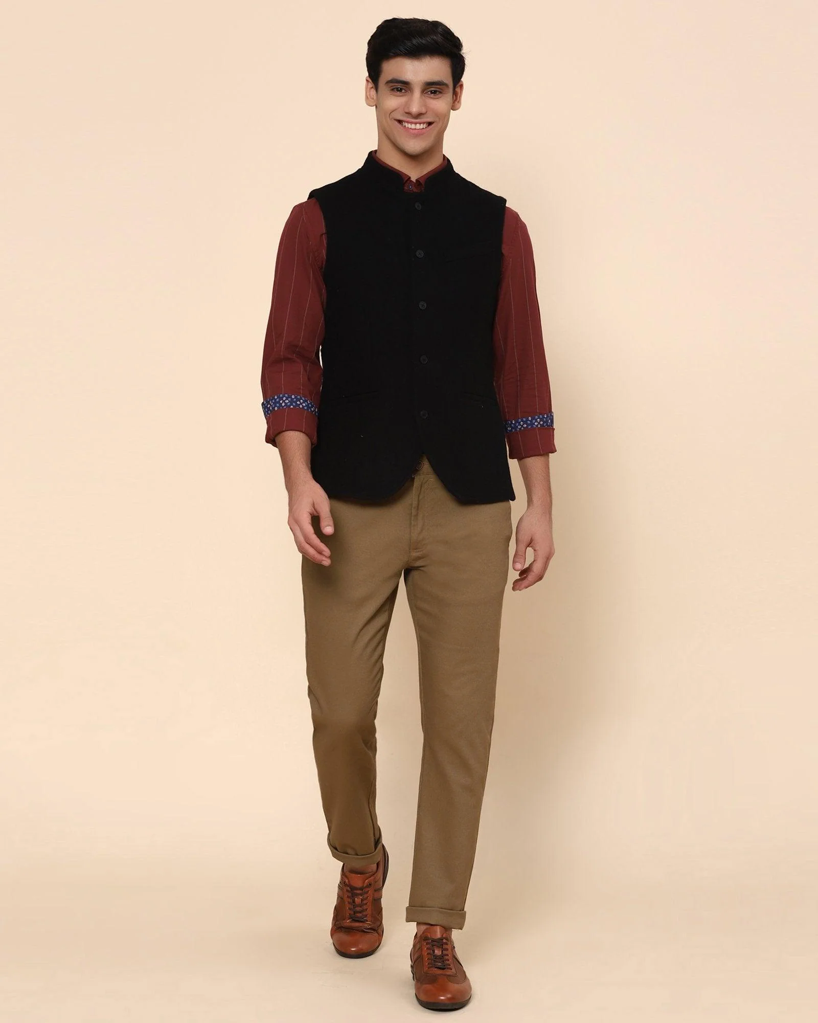 Bandhgala Casual Black Solid Waistcoat - Rhombus - Image 4