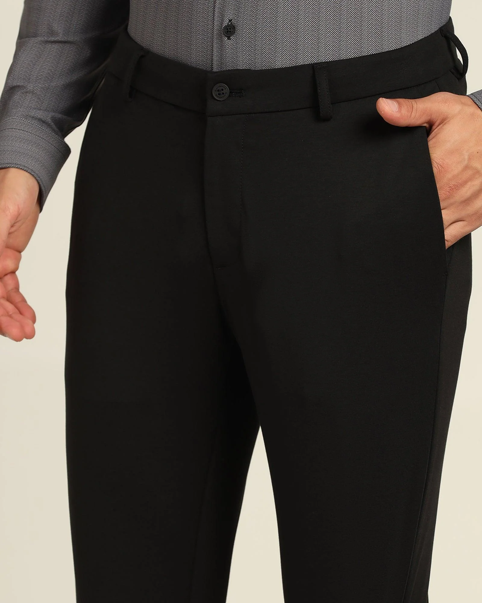 TechPro Slim Fit B-91 Casual Black Solid Khakis - Ziea - Image 4