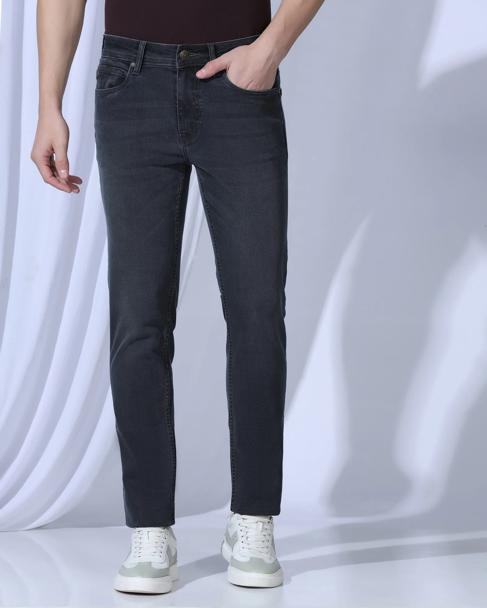 Superflex Slim Yonk Fit Black Jeans - Kyla - Image 3