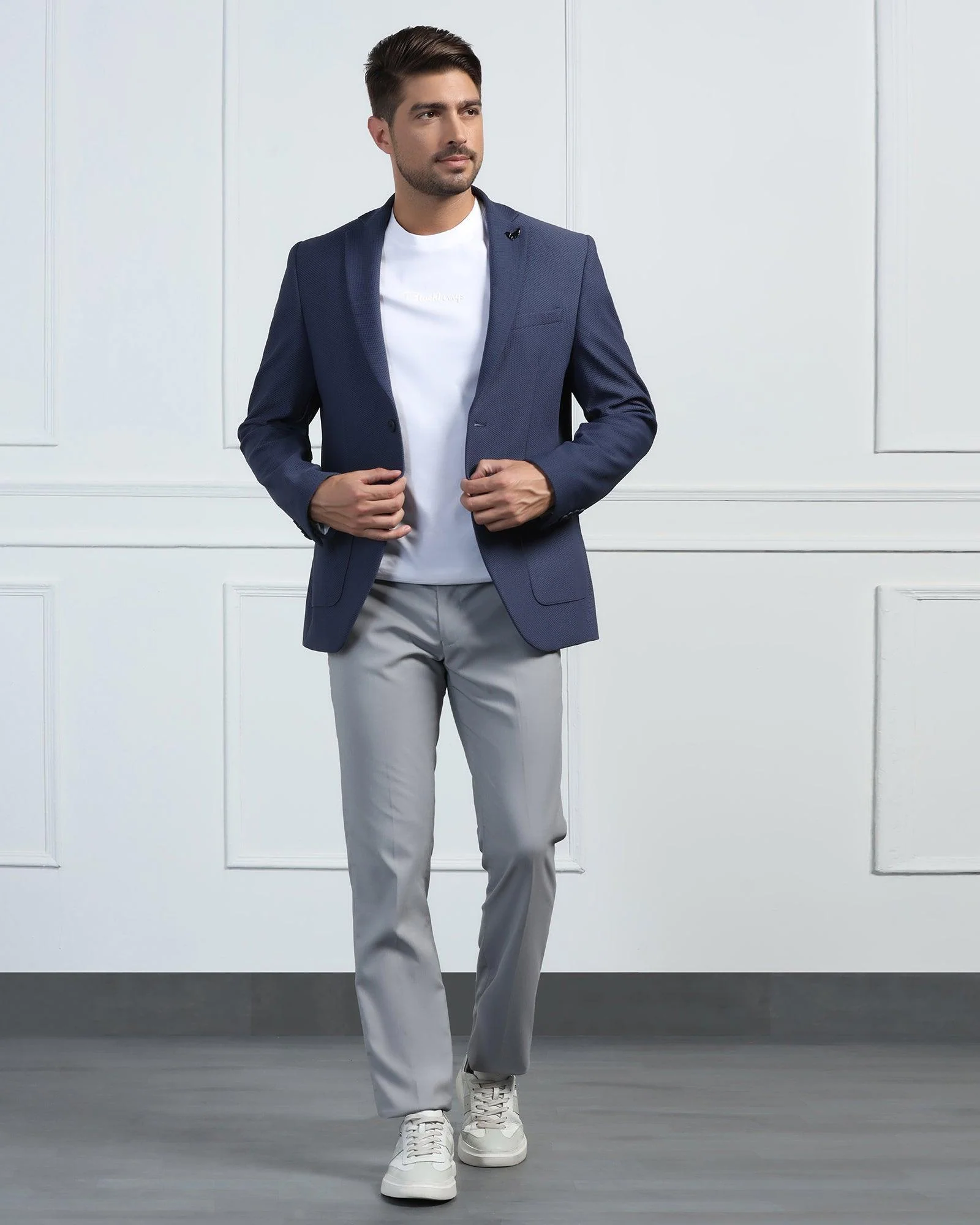 TechPro Formal Blue Textured Blazer - Renault - Image 7
