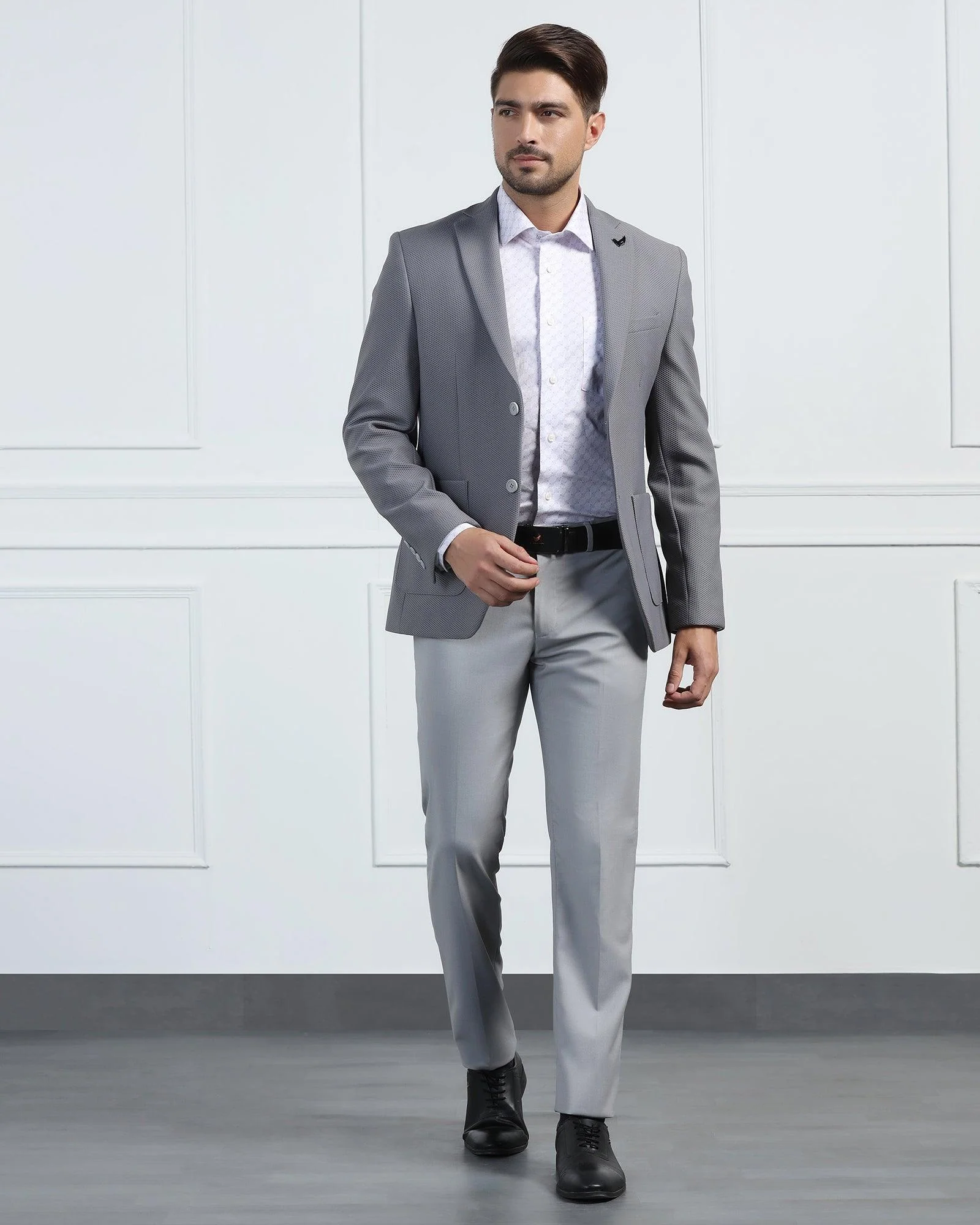 TechPro Formal Grey Textured Blazer - Renault - Image 3
