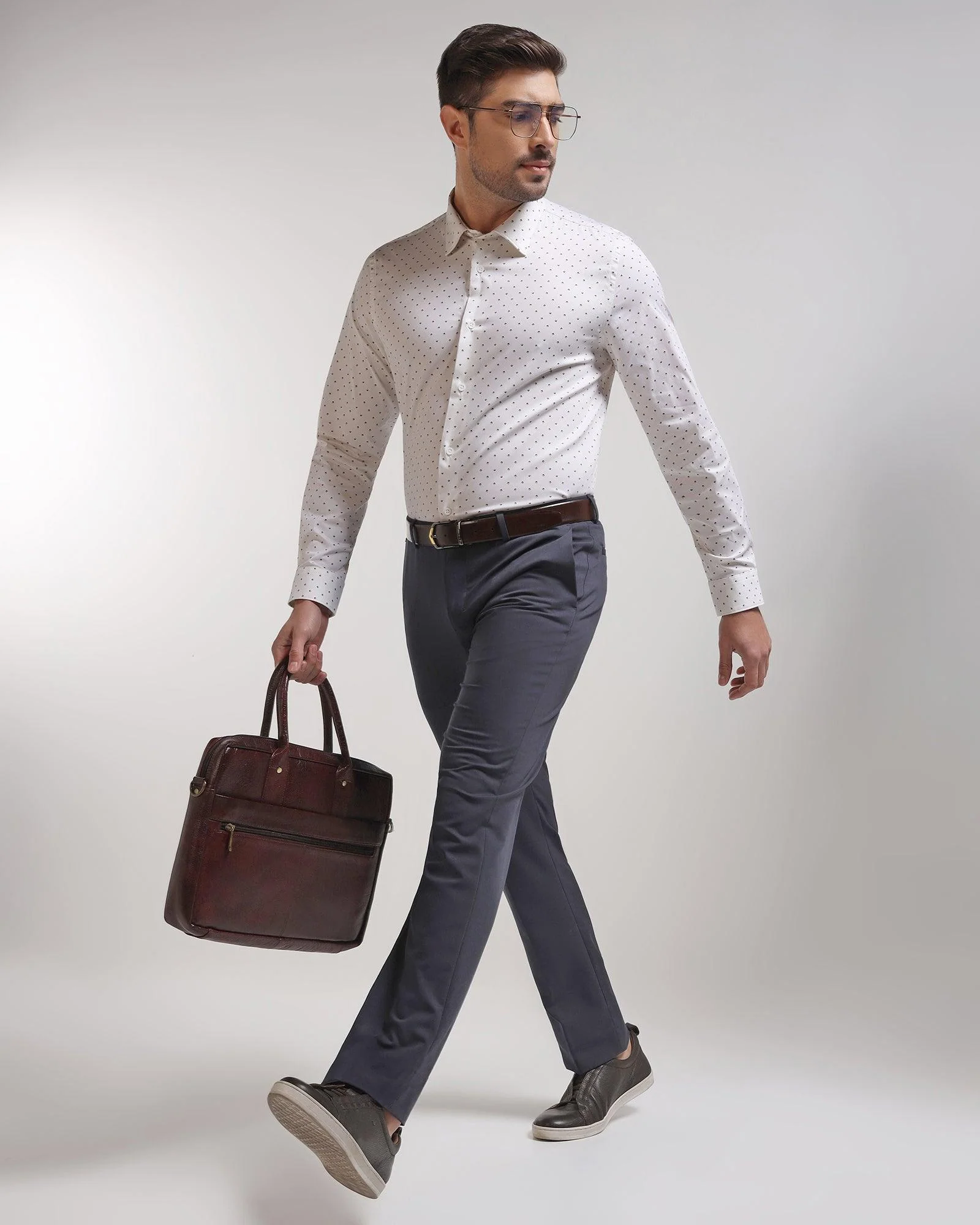 Techpro Slim Comfort B-95 Formal Dark Grey Solid Trouser - Agusta - Image 6