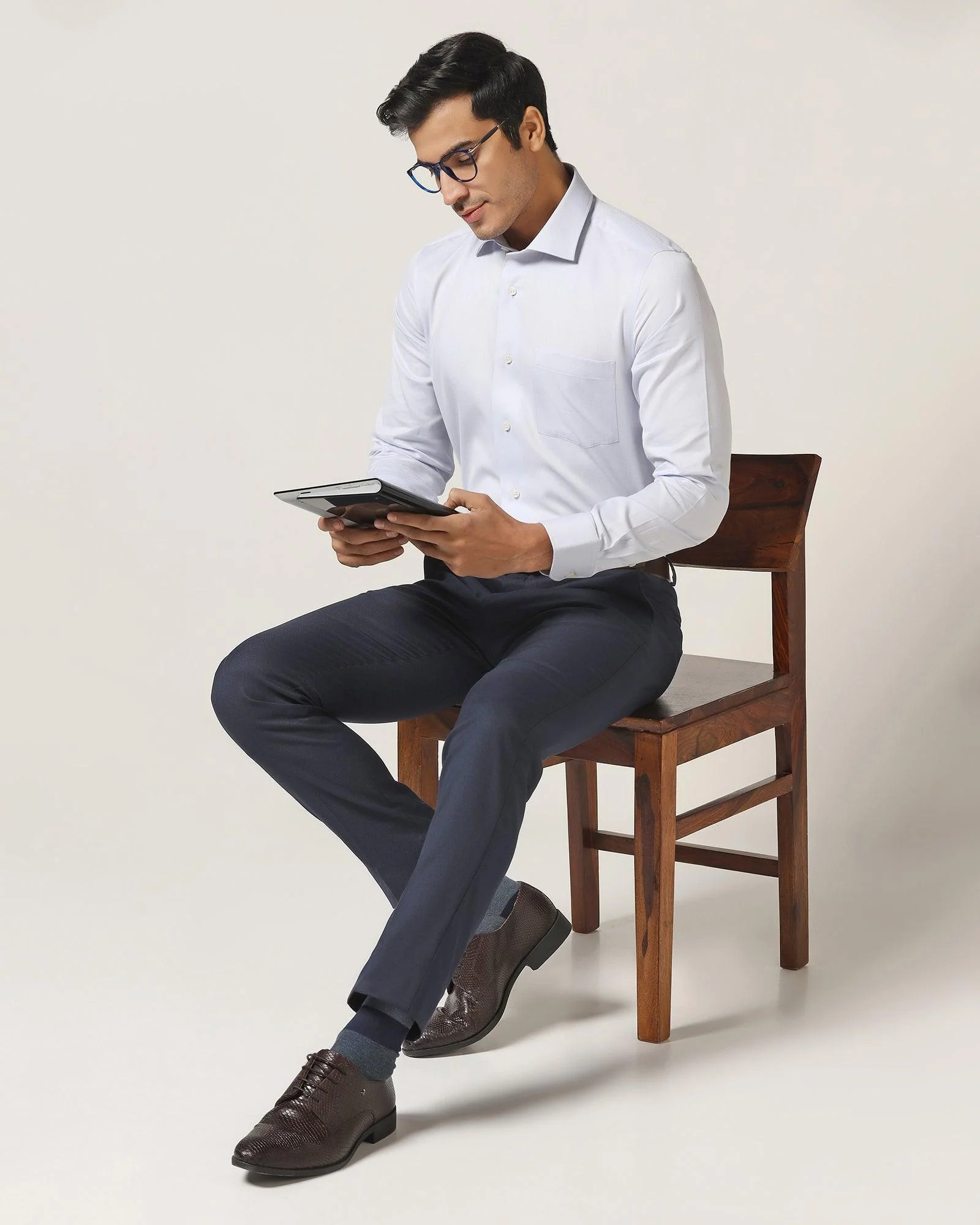 Temp Tech Formal Blue Textured Shirt - Shalom - Image 6