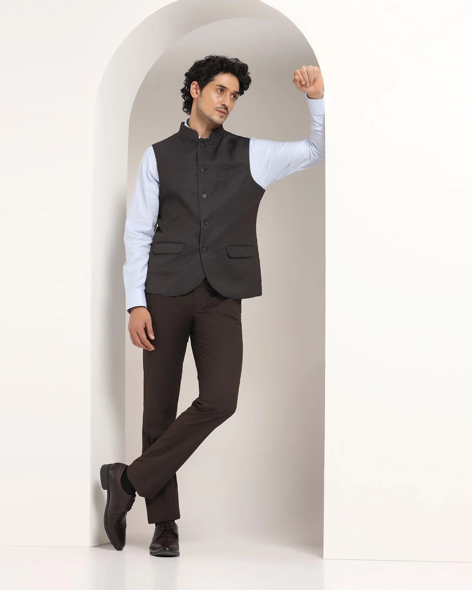 Bandhgala Formal Navy Textured Waistcoat - Kafka - Image 5