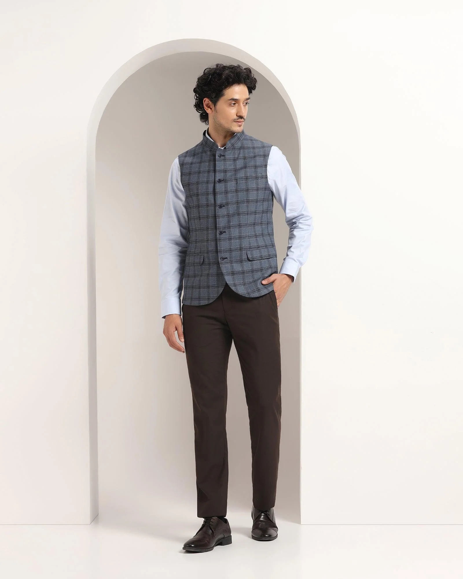 Bandhgala Formal Navy Textured Waistcoat - Kafka - Image 8