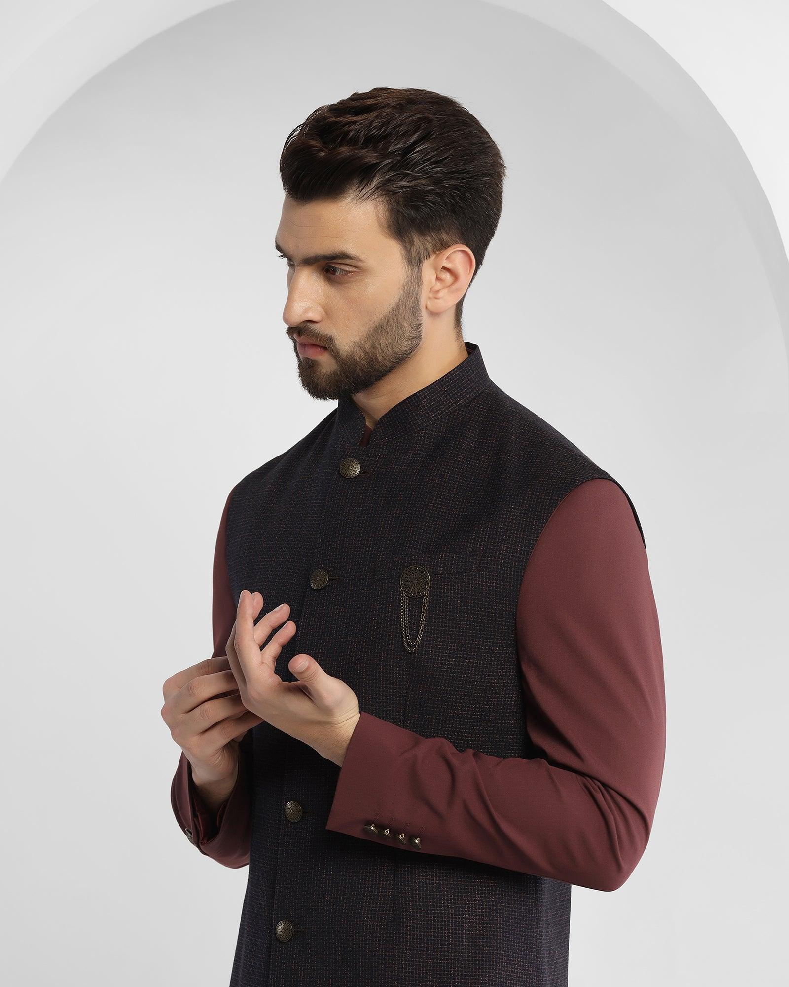 Wine Swarn Textured Achkan Set - King - Image 4