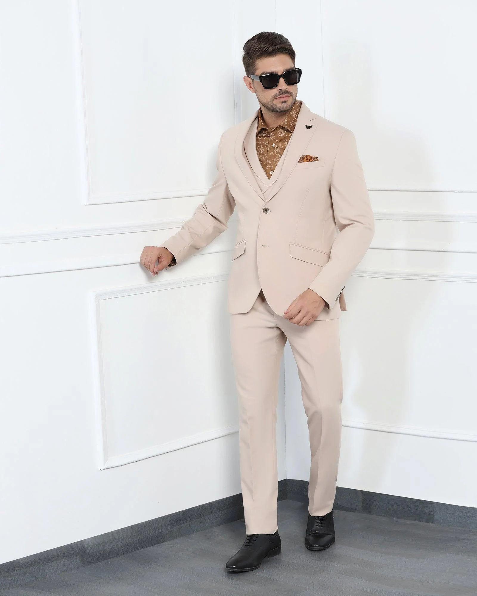 Three Piece Beige Solid Formal Suit - Randle - Image 9
