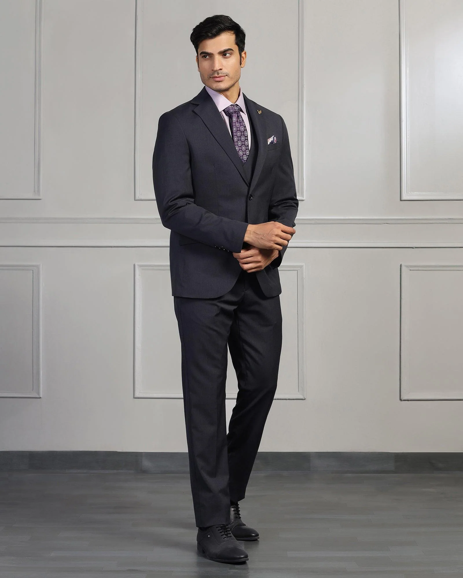Luxe Three Piece Charcoal Solid Formal Suit - Keno - Image 3